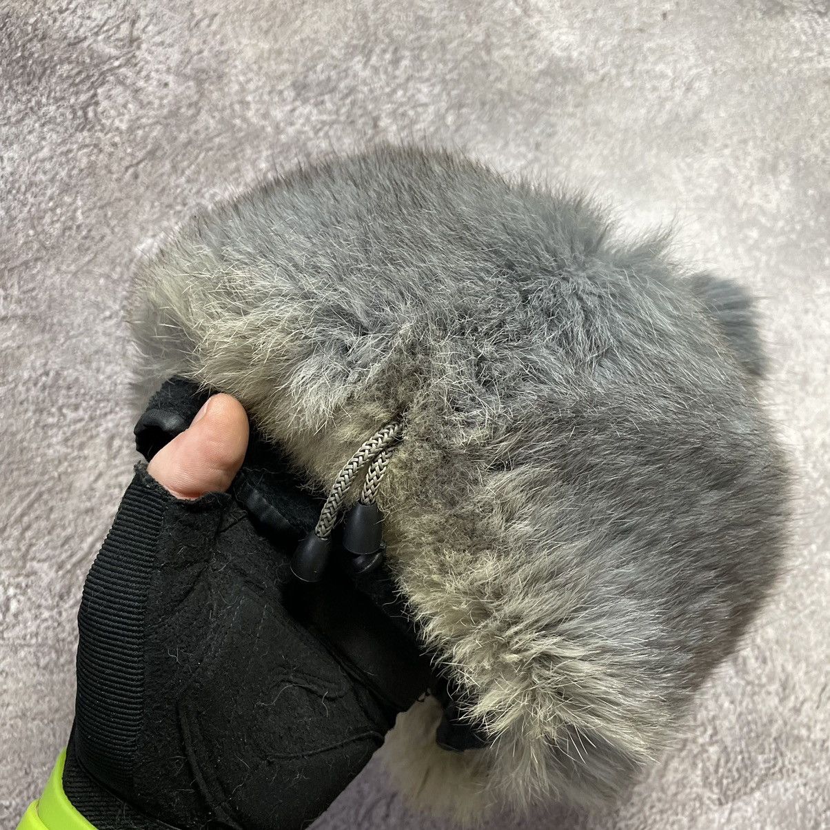 Vintage Vintage 90s Mohair Faux Fur Beanie Grey Goth Alt Faded OS Size ONE SIZE - 4 Thumbnail