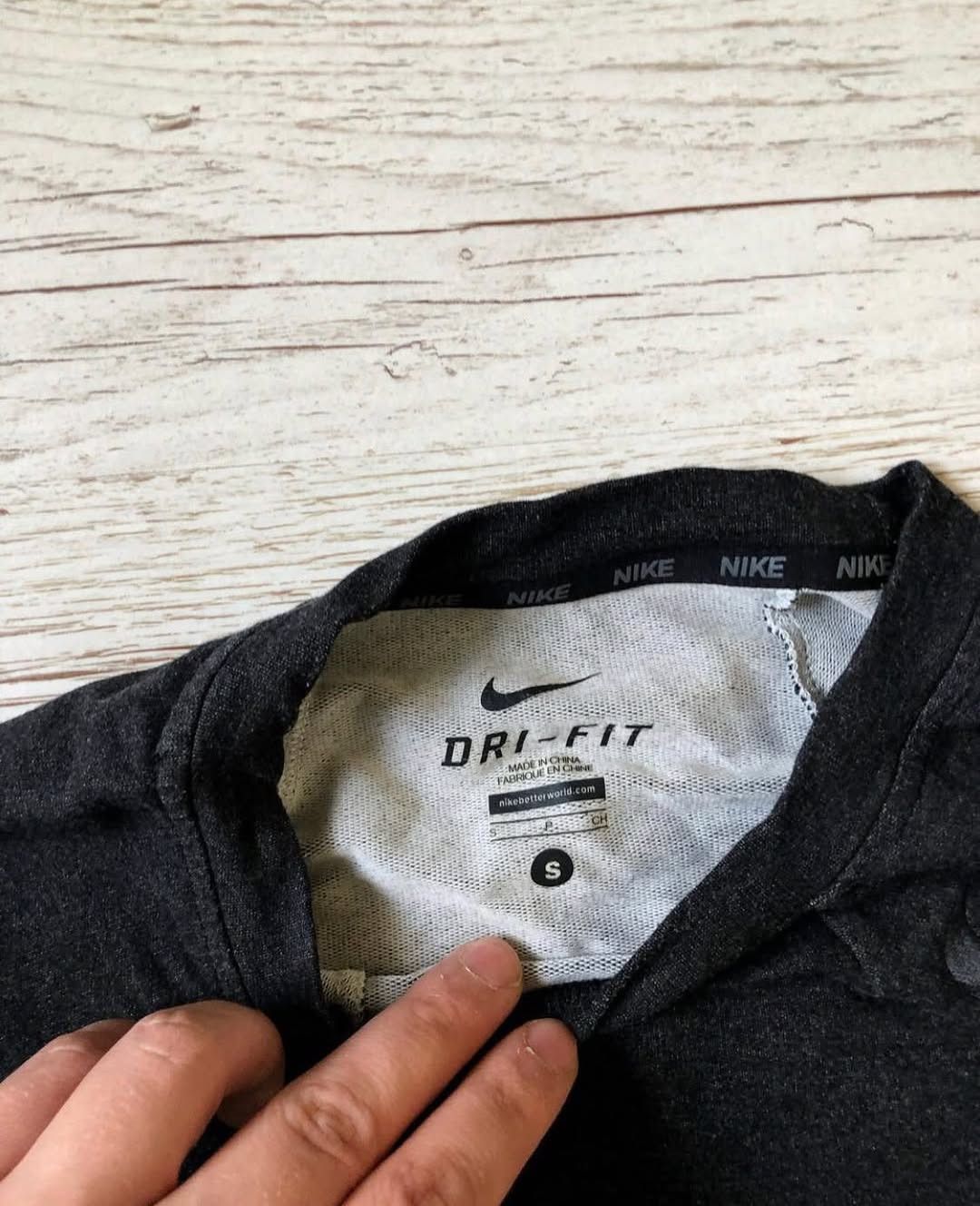 Nike Nike dri-fit Size US S / EU 44-46 / 1 - 4 Thumbnail