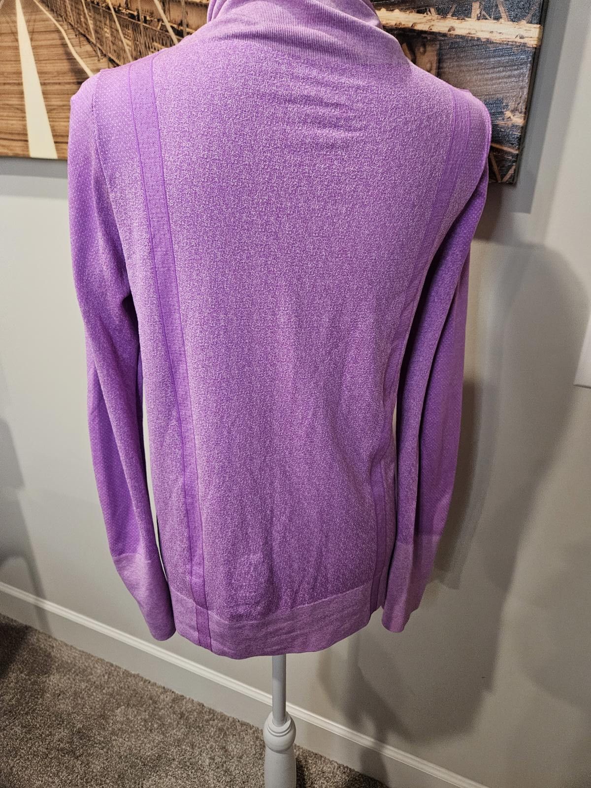 Under Armour Under Armour purple running shirt athletic wear #157 Size M / US 6-8 / IT 42-44 - 3 Thumbnail