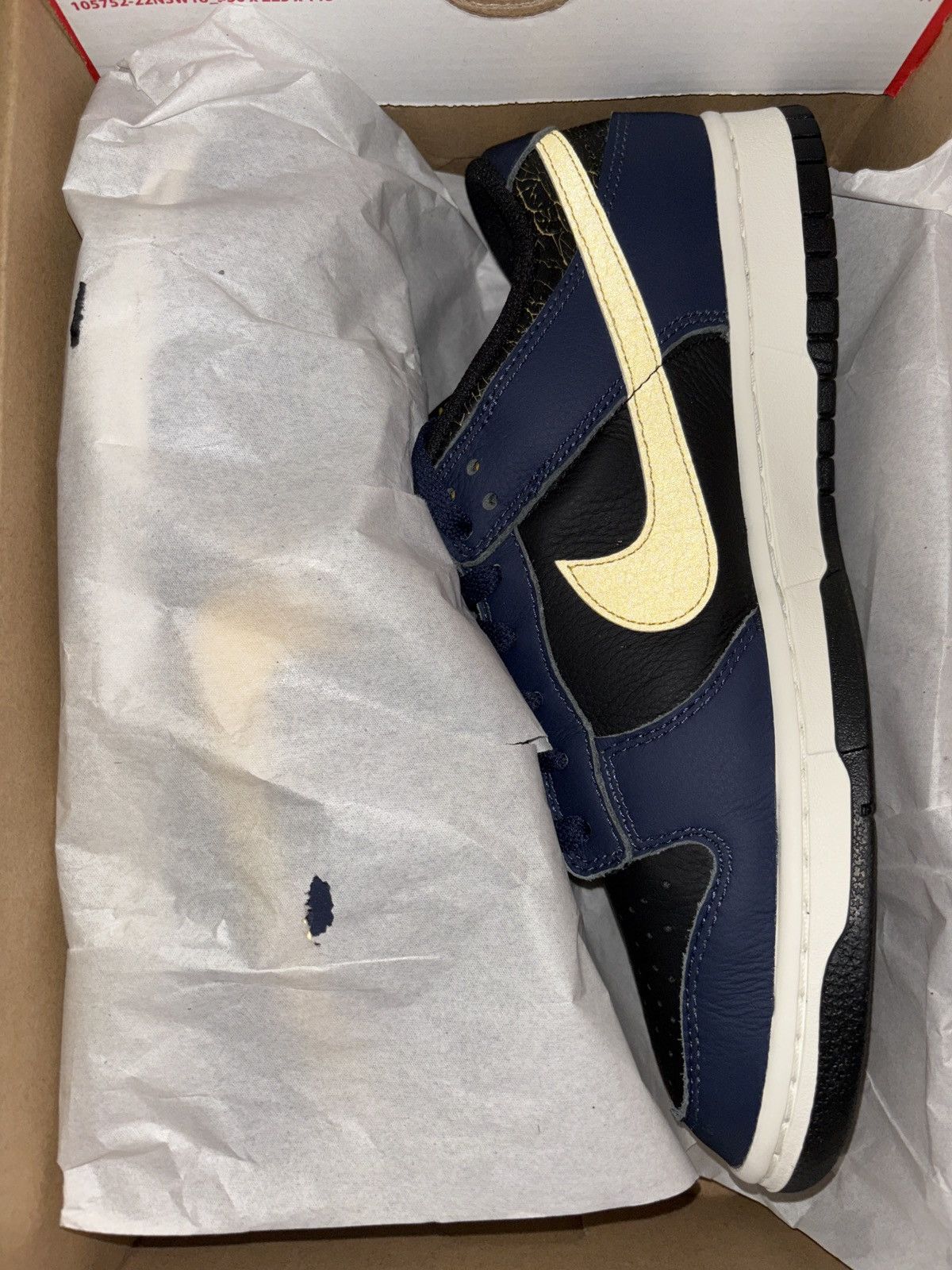 Nike Nike Dunk Low Vintage Michigan 2024 Size US 10 / EU 43 - 2 Thumbnail