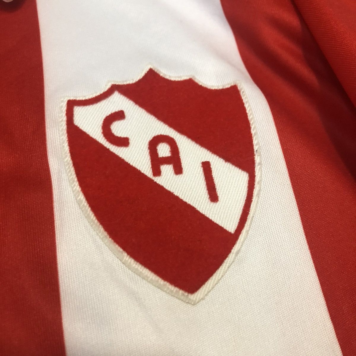 Puma Independiente 12/13 special jersey Size US M / EU 48-50 / 2 - 5 Thumbnail