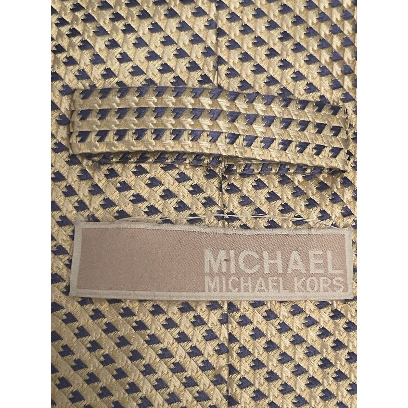 Michael Kors Michael Michael Kors Gold Blue 100% Silk Made In China Size ONE SIZE - 8 Thumbnail