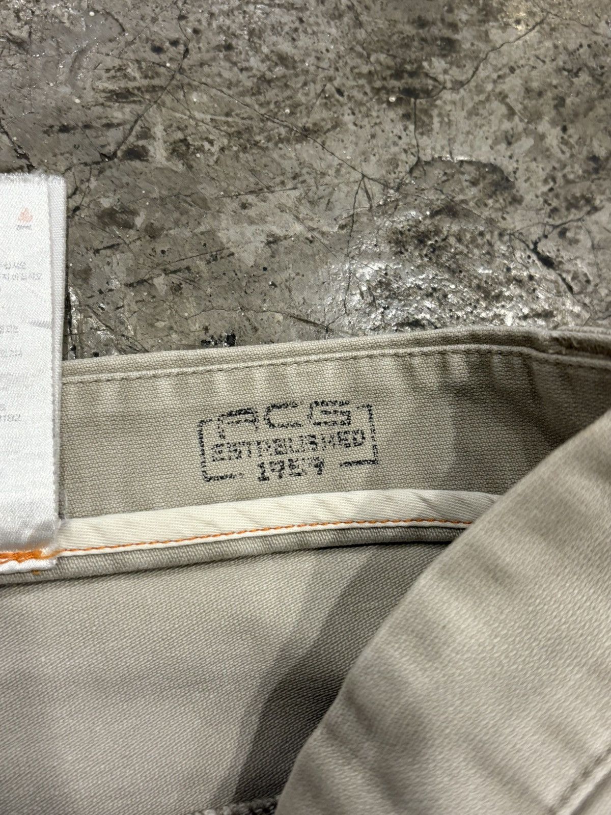 Nike ACG Vintage Nike ACG Beige Cargo Shorts Size US 36 / EU 52 - 15 Thumbnail