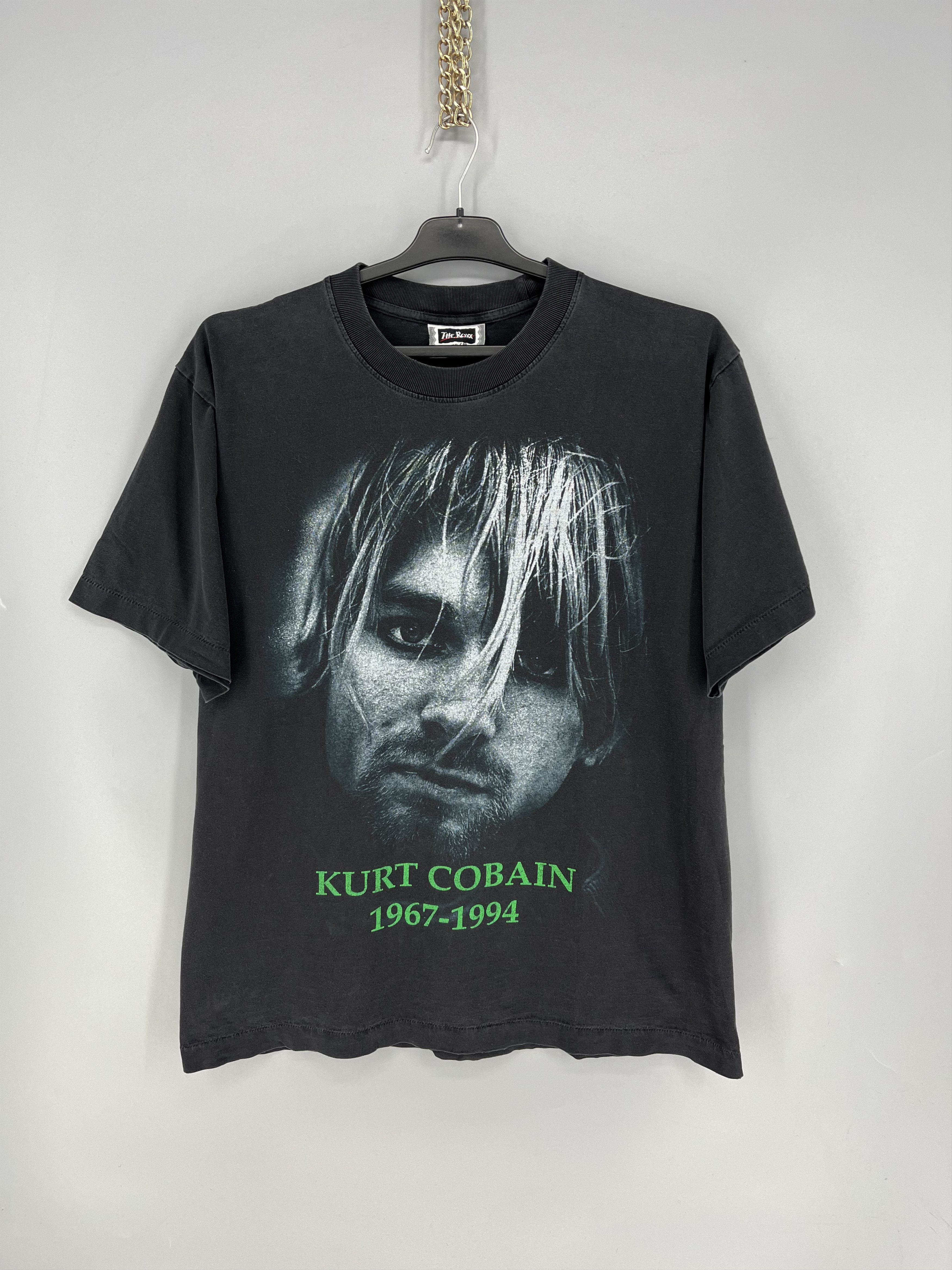 Vintage Vintage Kurt Cobain 1967 1994 The Roxx T Shirt L Black Size US L / EU 52-54 / 3 - 1 Thumbnail