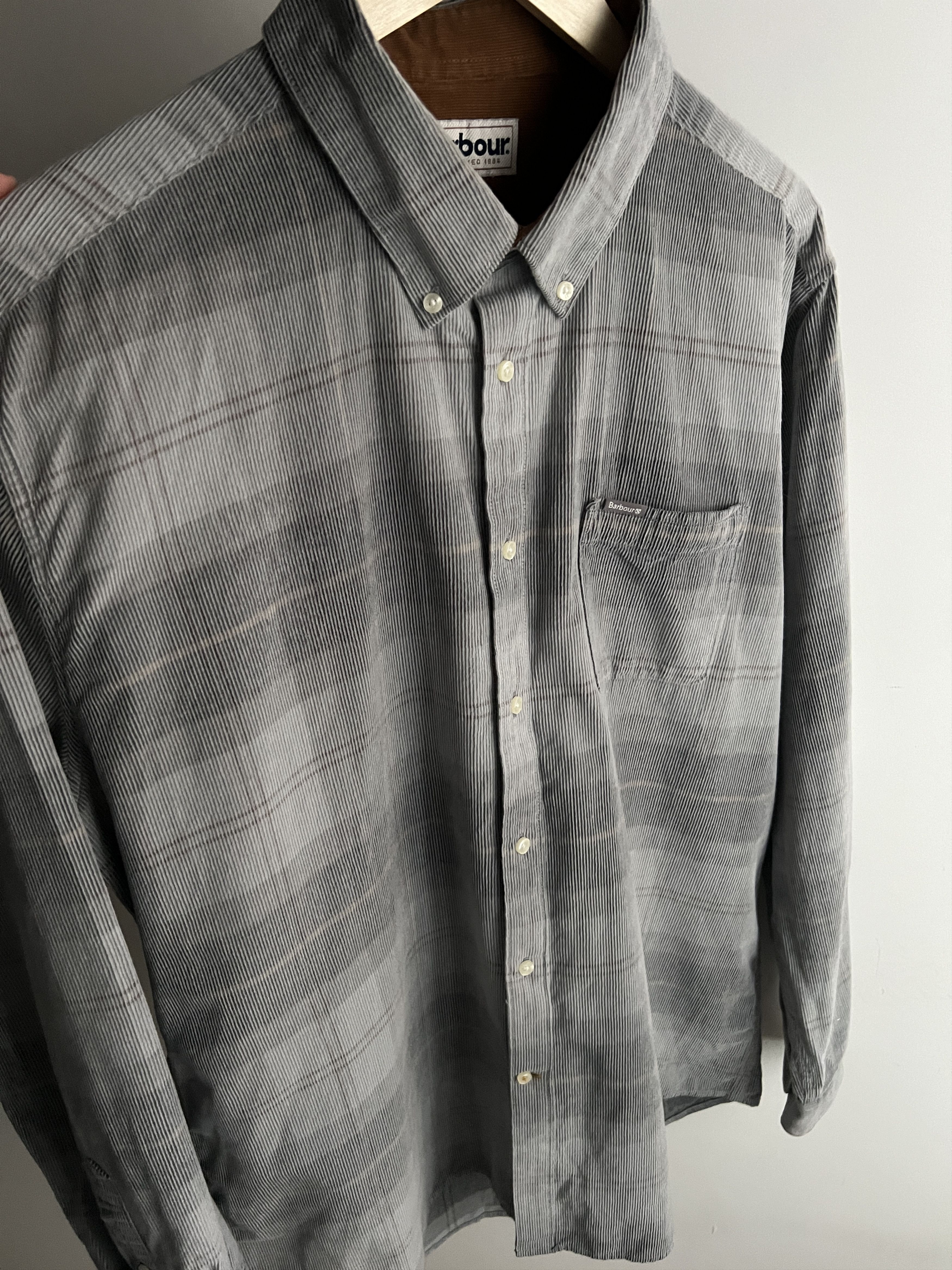 Barbour × Designer × Vintage Vintage Barbour Micro Corduroy Velvet Button Up Shirt Size US XL / EU 56 / 4 - 3 Thumbnail