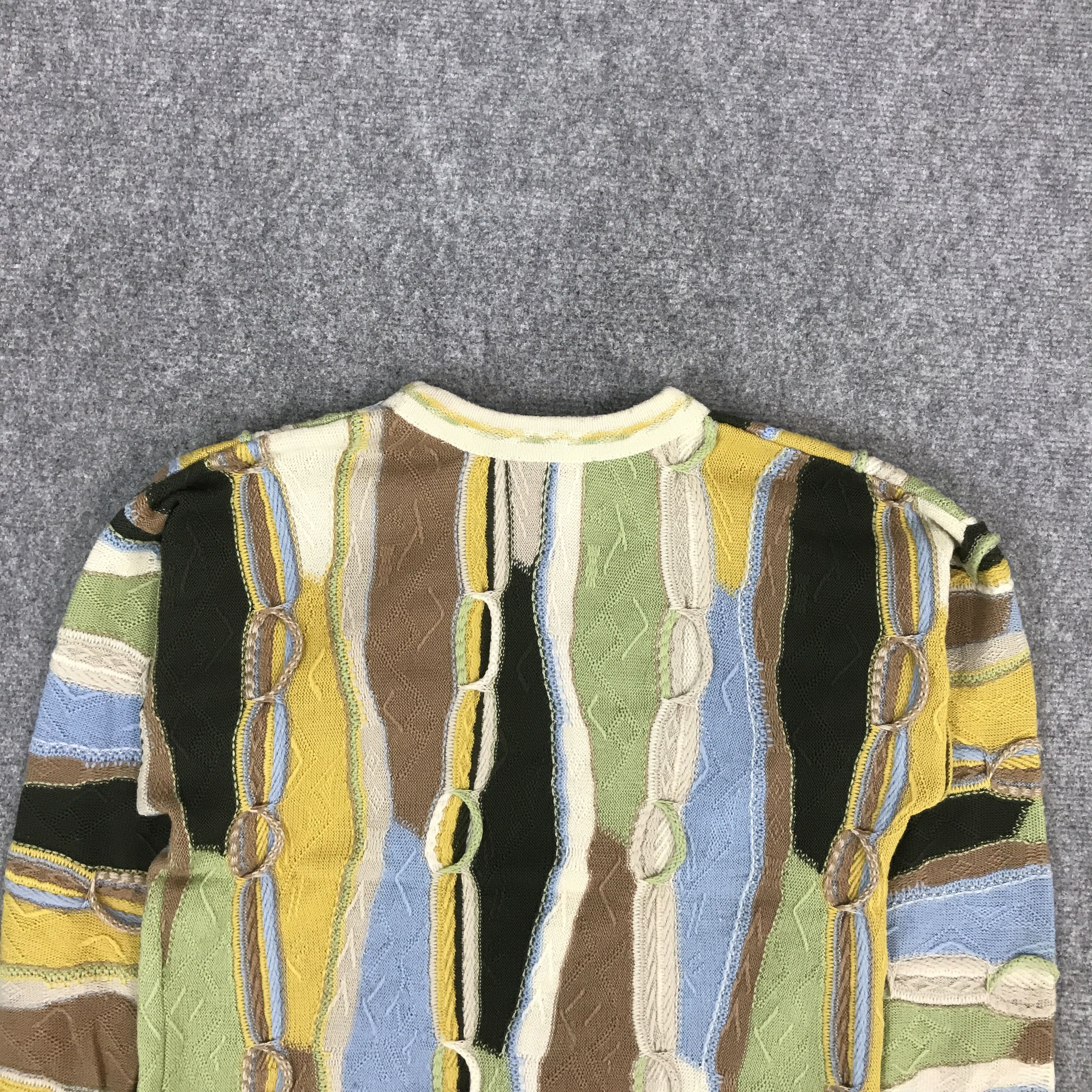 Aran Isles Knitwear × Japanese Brand × Unbound Merino MERINO KNITWEAR COOGI STYRL DESIGN KNITWEAR Size US XS / EU 42 / 0 - 4 Thumbnail