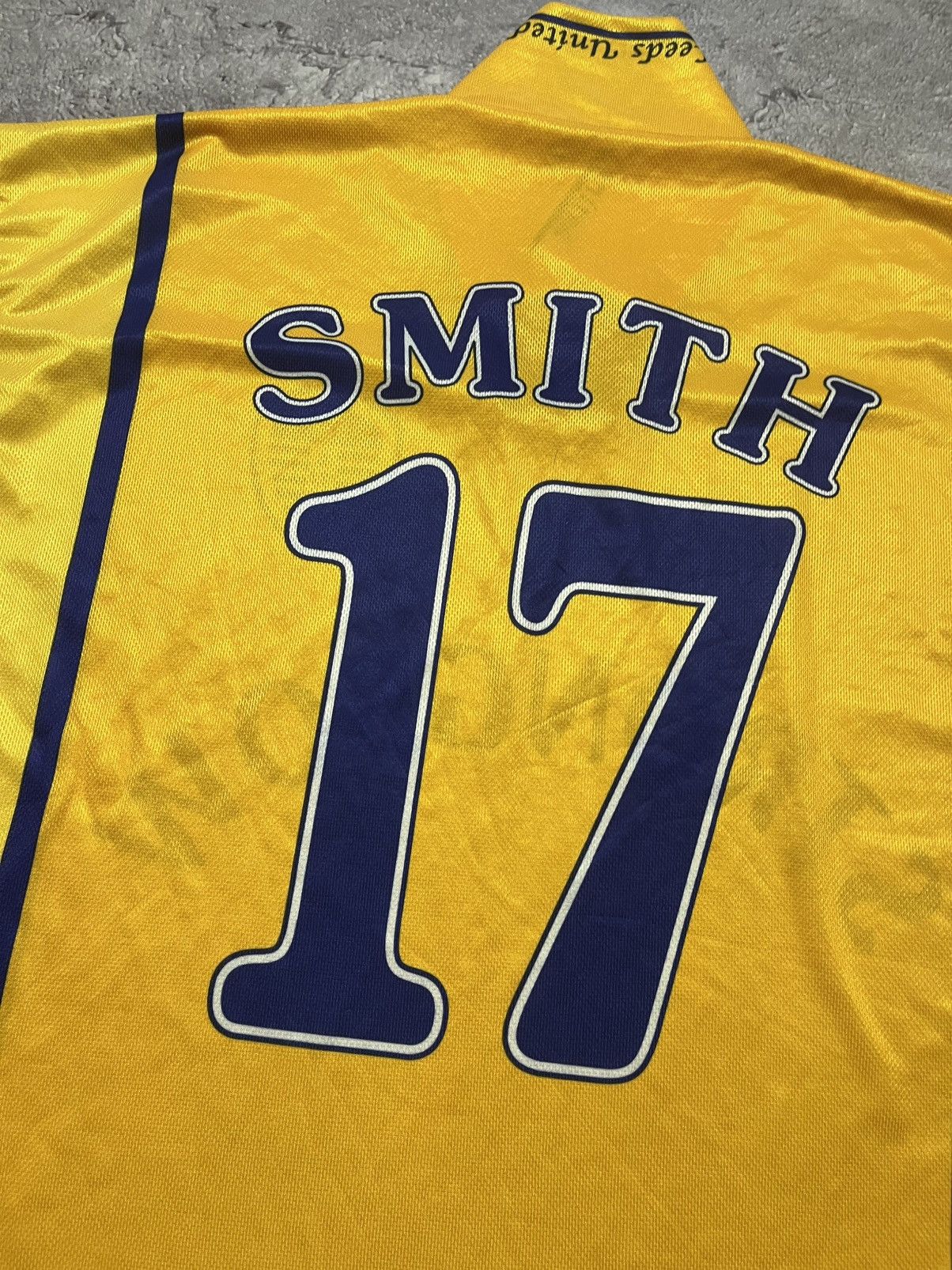 Vintage Vintage Leeds United 17 Smith soccer jersey Size US XL / EU 56 / 4 - 5 Thumbnail