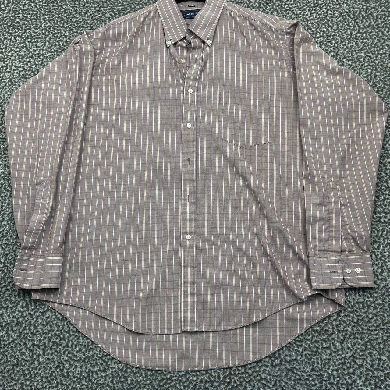 Van Heusen Van Heusen Button Down Men 16 1/2 34-35 Brown Plaid Collared Size US L / EU 52-54 / 3 - 1 Thumbnail