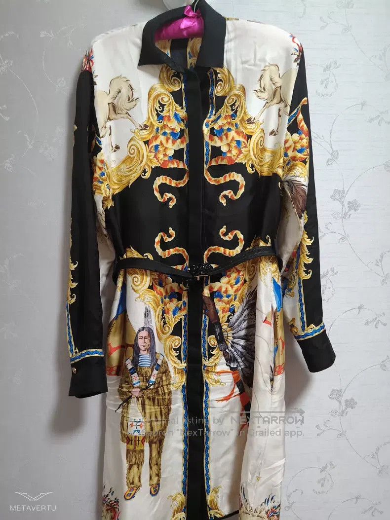Versace Versace dress Size M / US 6-8 / IT 42-44 - 1 Thumbnail