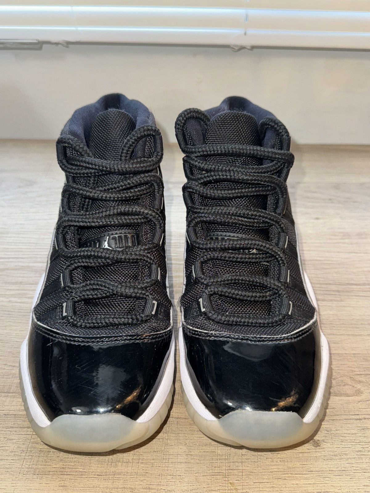 Nike (Gs) Retro 11 Jubilee Size:5y Size US 5 / EU 37 - 1 Thumbnail