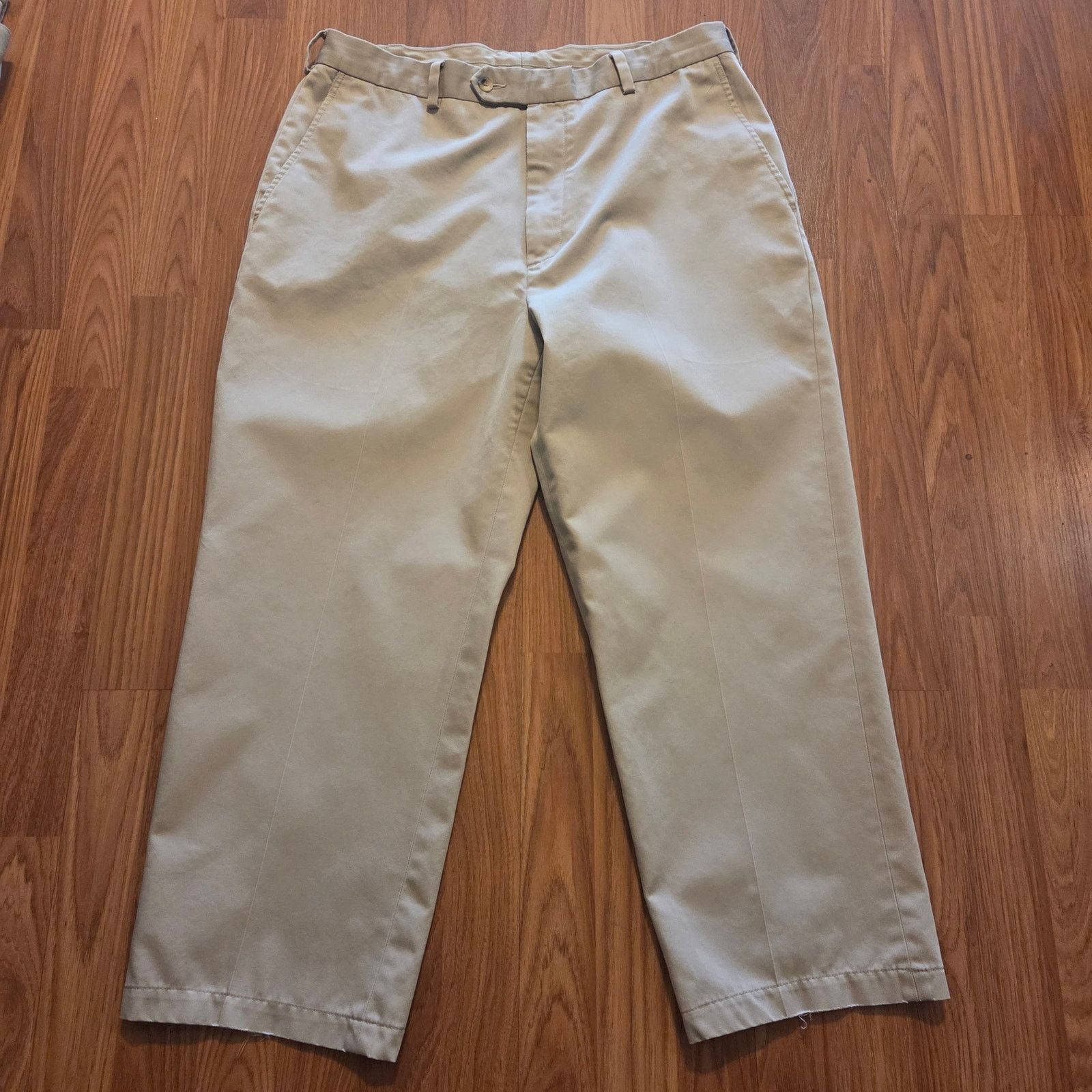 Jos. A. Bank Jos A Bank Men's Beige Khaki Pants Size 36x30 Excellent Size US 36 / EU 52 - 3 Thumbnail