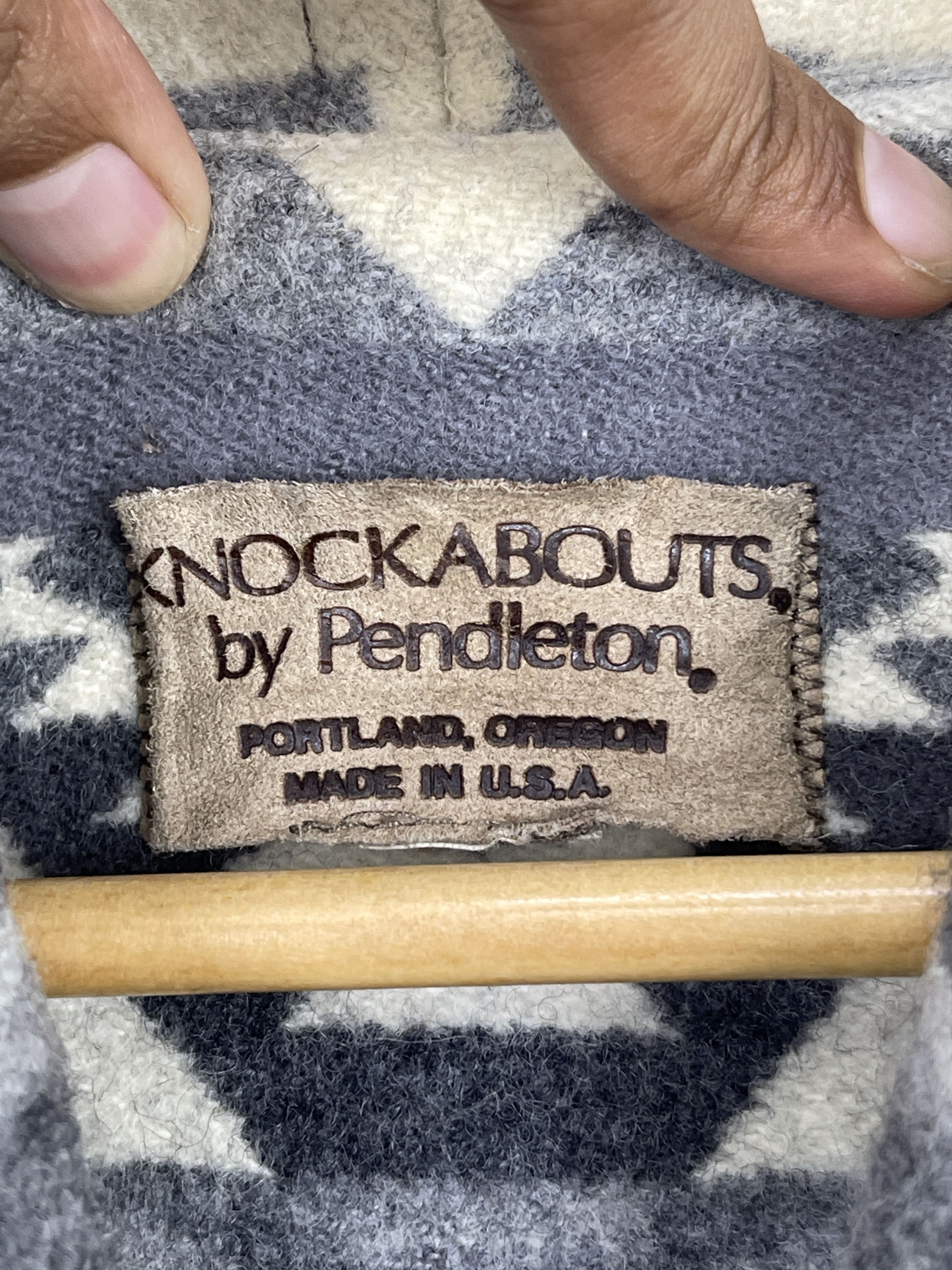 Pendleton Vintage Pendleton Navajo Rare Design Jacket JA0043 Size US S / EU 44-46 / 1 - 5 Thumbnail