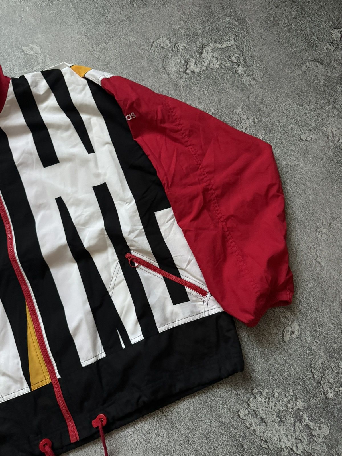 Adidas × Vintage Adidas M all printed multicolour zip bomber olympic jacket Size US M / EU 48-50 / 2 - 11 Thumbnail