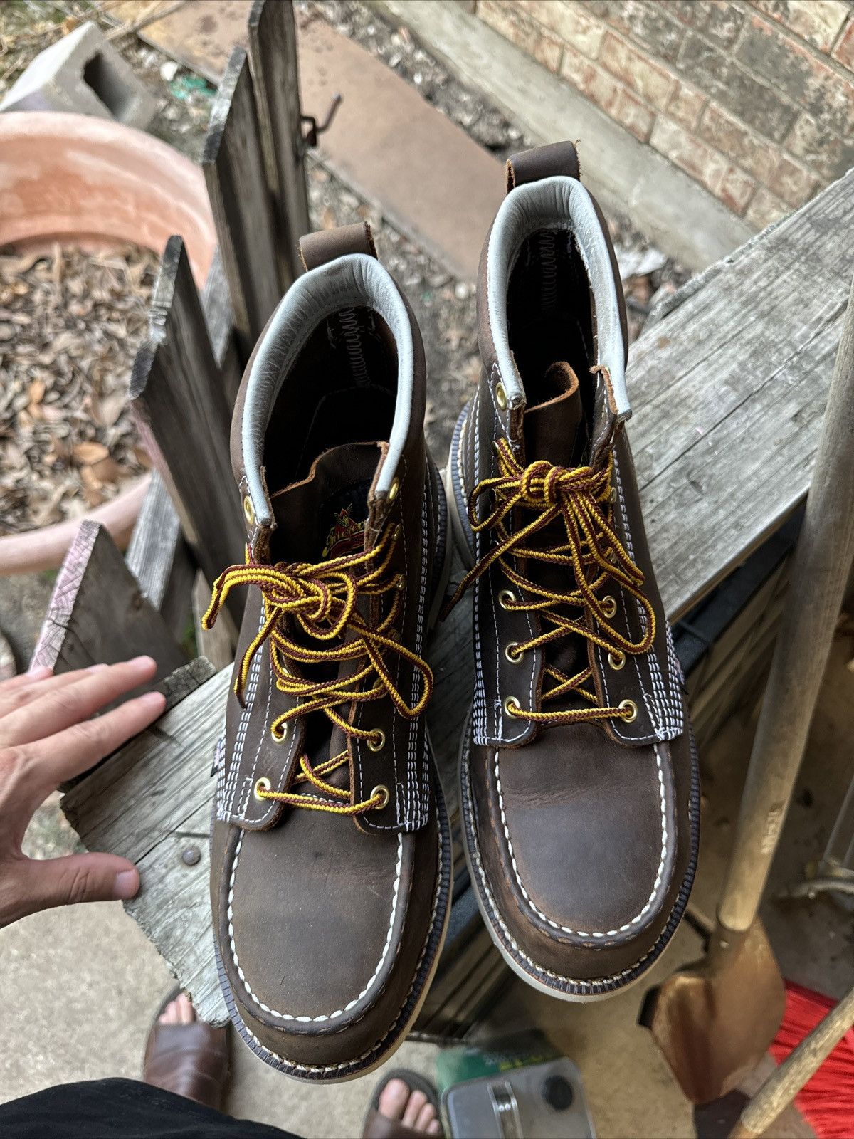 Thorogood Men's Thorogood 6" Steel Toe Moc Toe Wedge Sole Boots Size US 9.5 / EU 42-43 - 4 Thumbnail