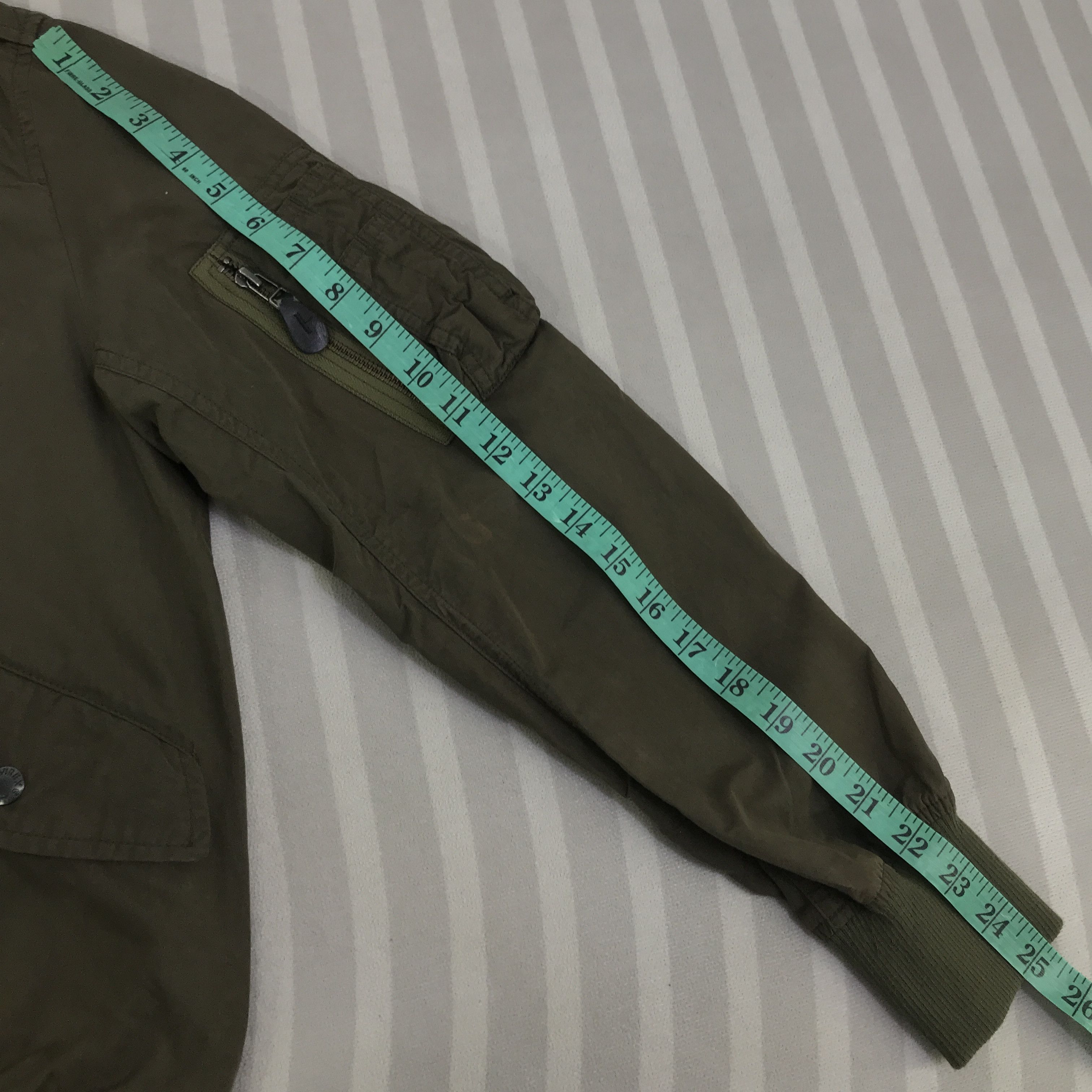 Avirex Vintage Avirex Army Faded Jacket Bomber K126B4 Size US M / EU 48-50 / 2 - 7 Thumbnail