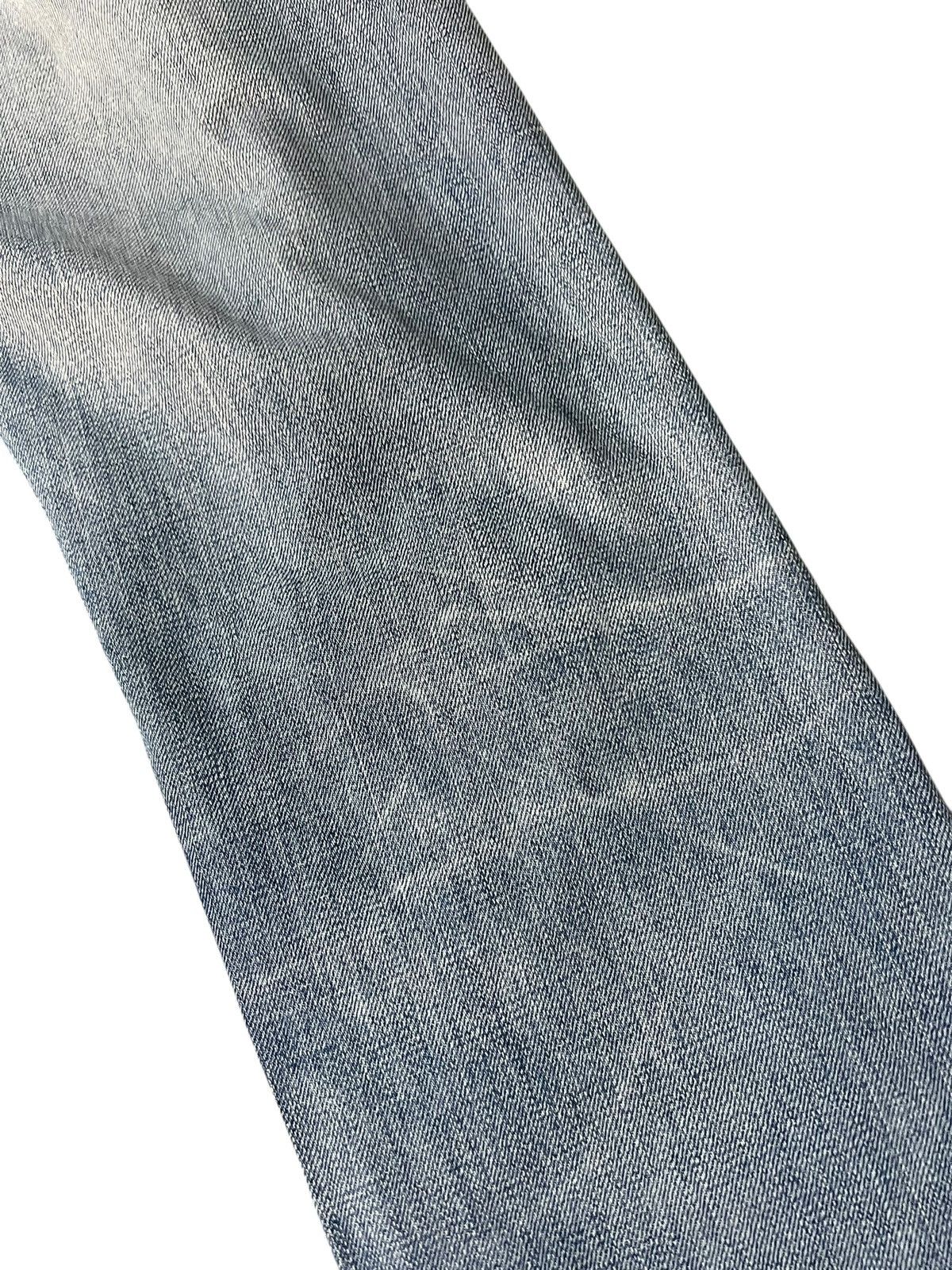 Levi's Vintage Distressed Levi’s 501 Big E Selvedge Faded Jean Size US 27 - 17 Thumbnail