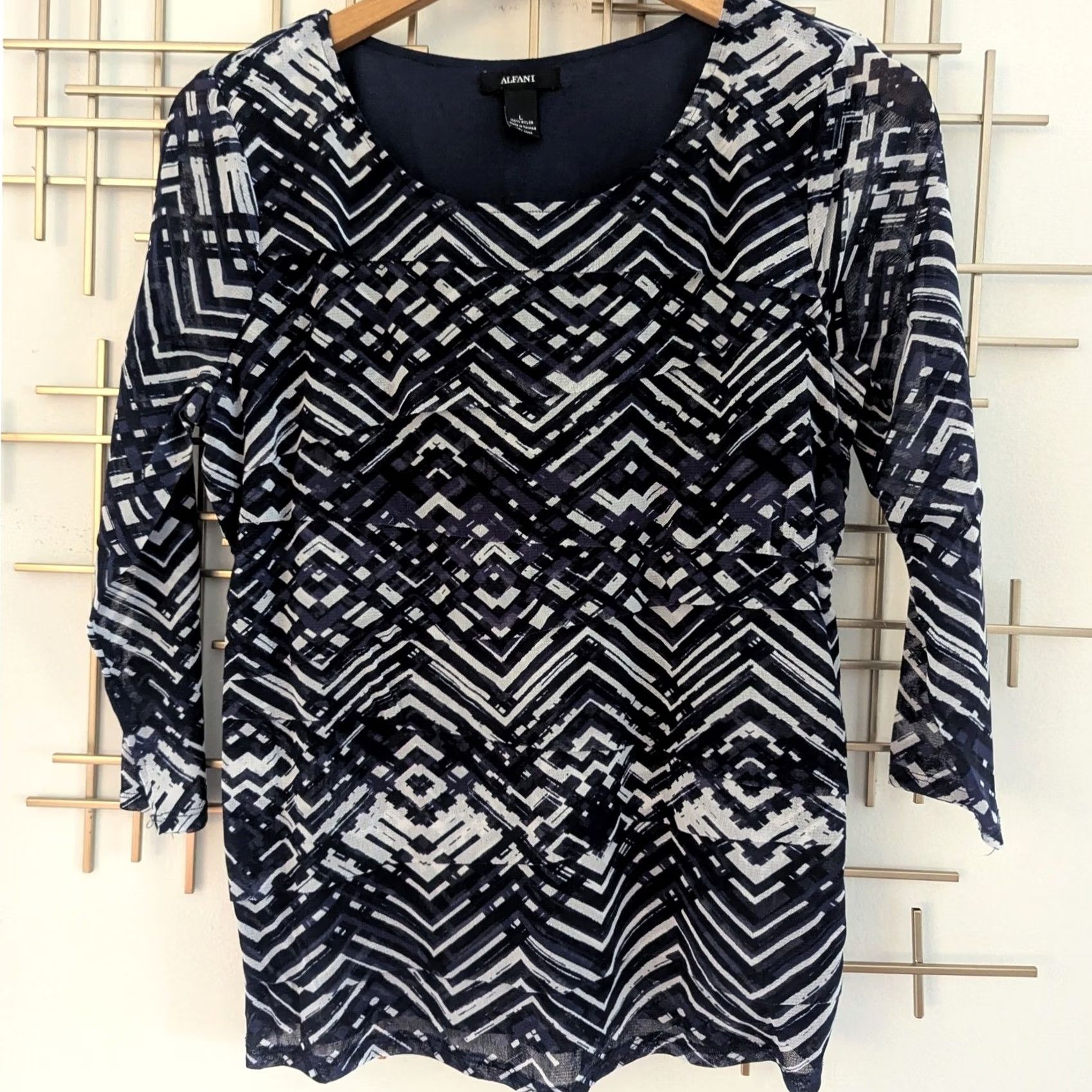 Alfani Alfani Blouse Geometric Print 3/4 Sleeve Scoop Neck Lightweight Stretch Womens L Blue (Geometric) Size L / US 10 / IT 46 - 3 Thumbnail