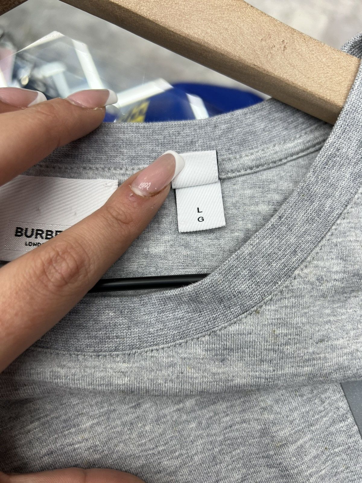 Burberry Burberry Grey BT Tee Size US L / EU 52-54 / 3 - 7 Thumbnail