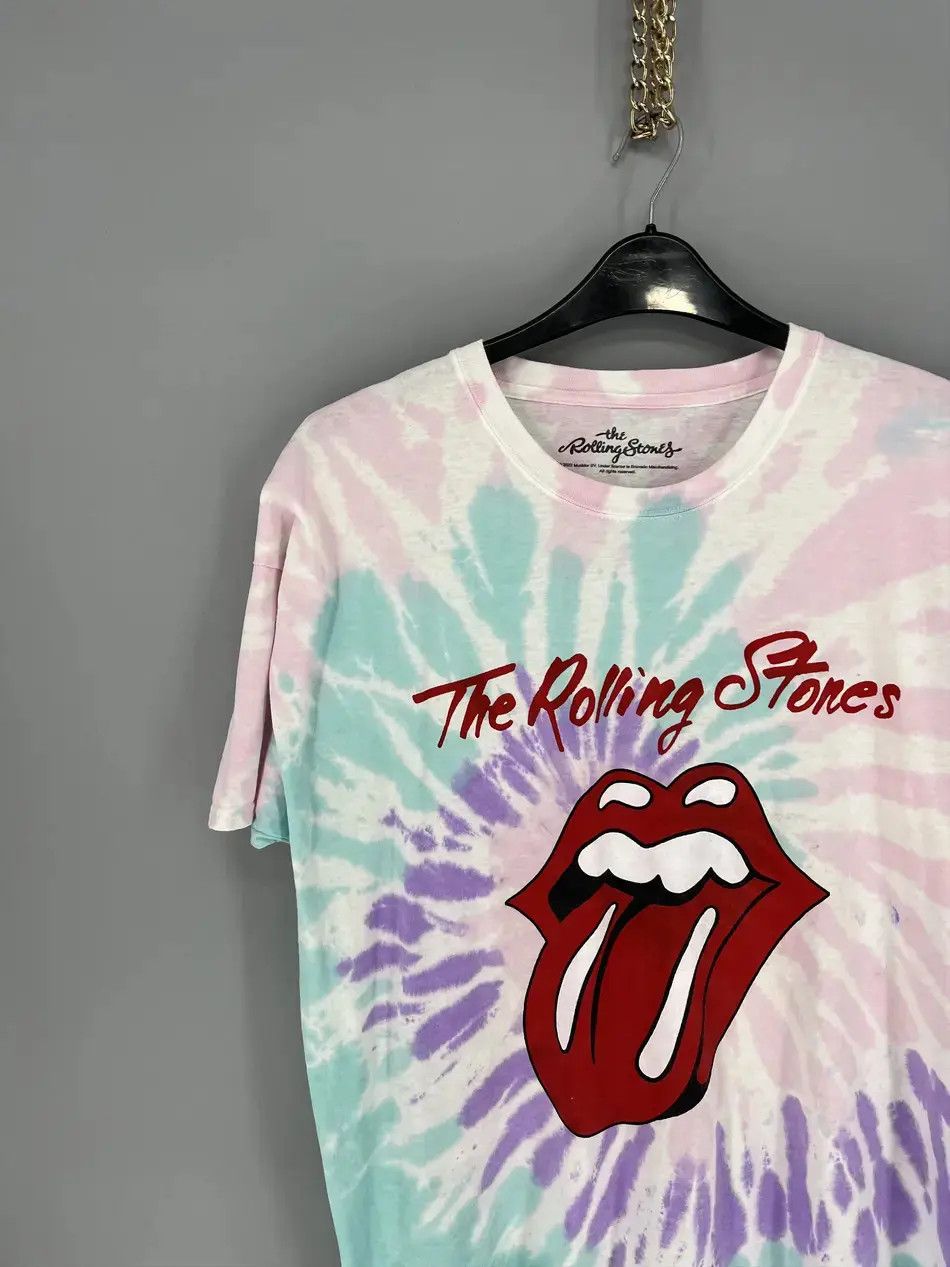 Band Tees Vintage Y2K 2022 The Rolling Stones Band T-Shirt Size US M / EU 48-50 / 2 - 5 Thumbnail