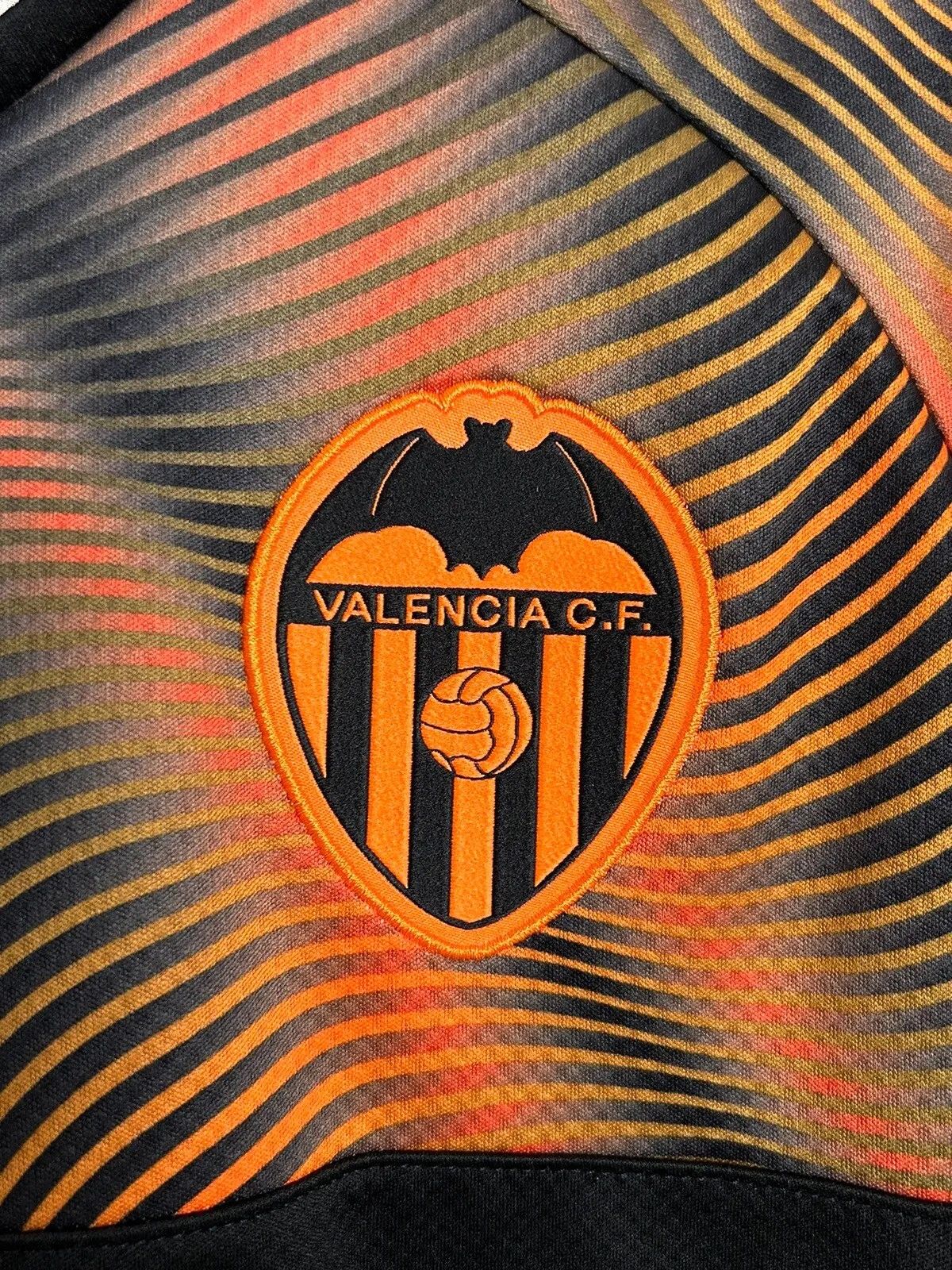 Puma Puma x Valencia FC 2019/20 Away Kit Soccer Jersey Size US M / EU 48-50 / 2 - 3 Thumbnail
