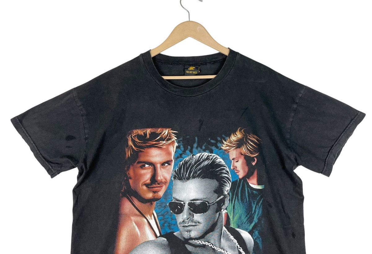 Vintage Vintage David Beckham Miror Print T Shirt Size US L / EU 52-54 / 3 - 3 Thumbnail