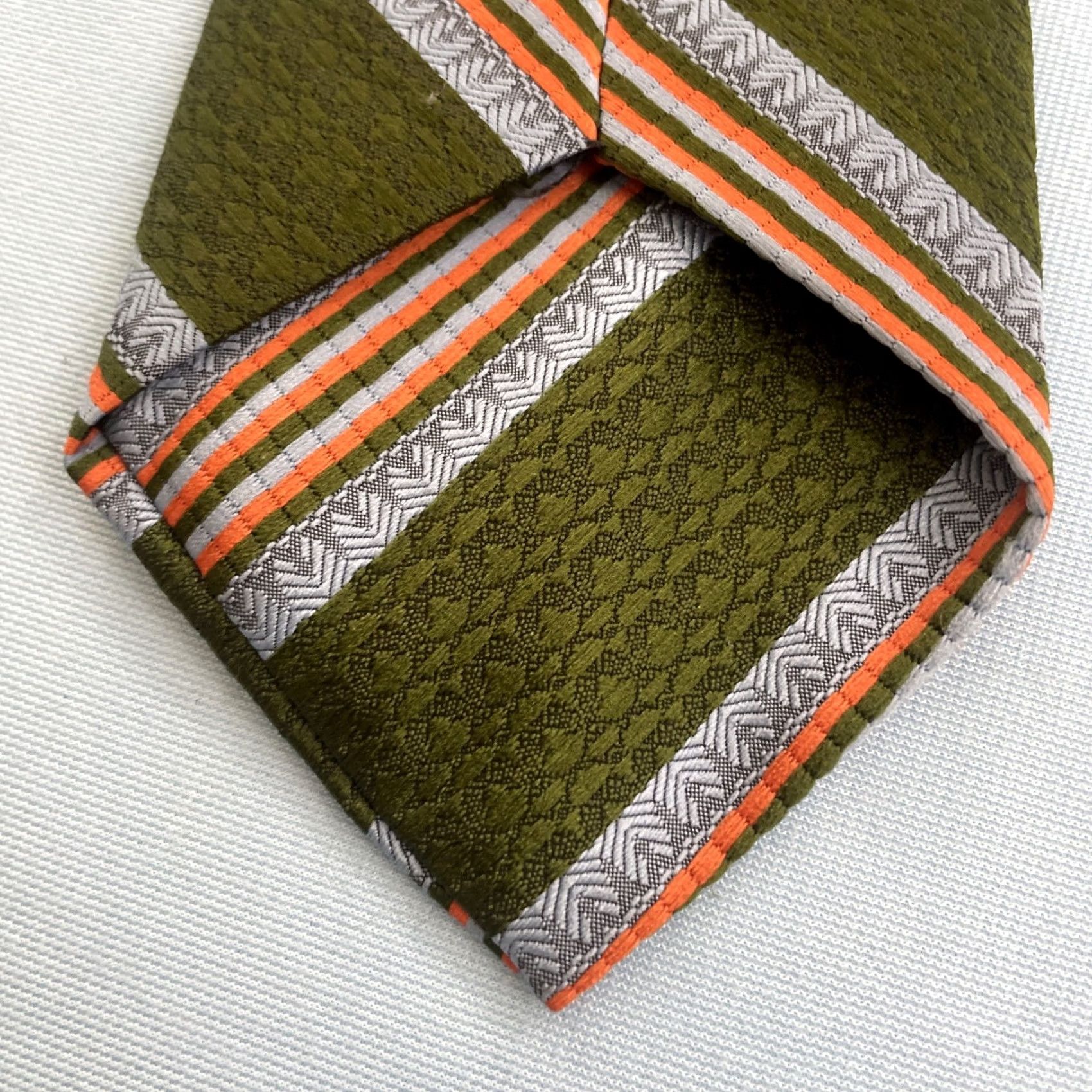 Haband Vtg Haband's Repp Tie Southern Western Rockabilly Necktie Green Orange Gray 3.5x54 Striped, Polyester, Vintage, Designer, Men, One Size Size ONE SIZE - 6 Thumbnail