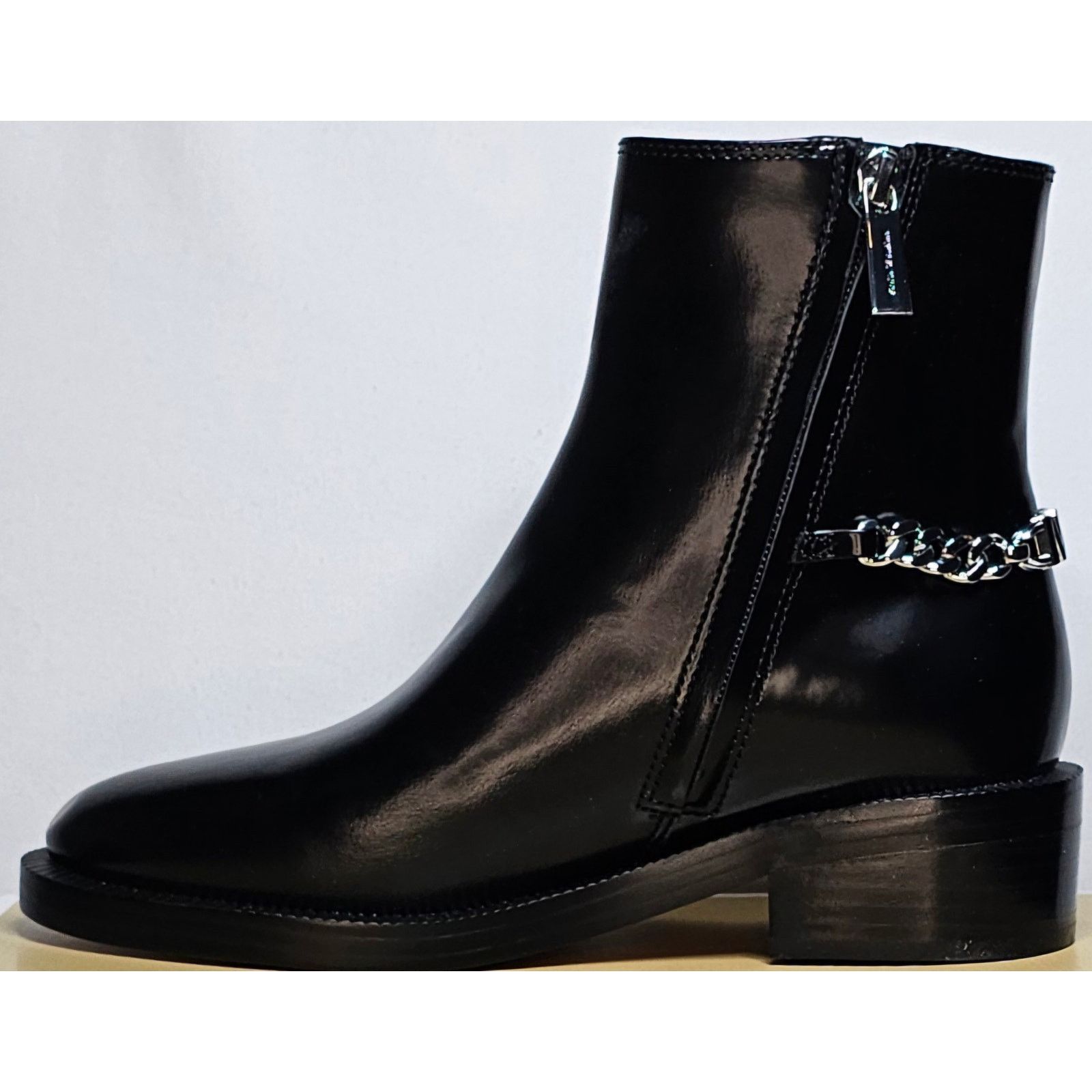 Michael Kors Michael Kors Carlisle Leather Boot Size US 5.5 / IT 35.5 - 5 Thumbnail