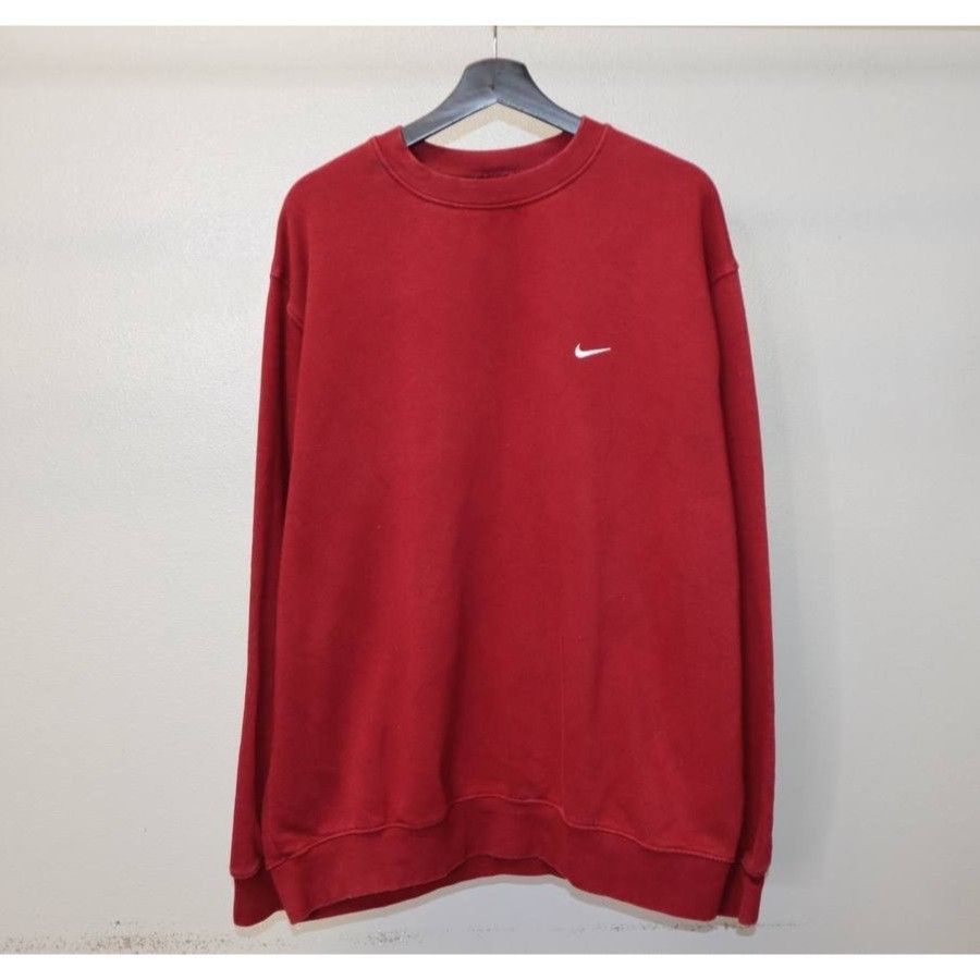 Nike 90s Vintage Nike Swoosh Crewneck - XL Red Y2K Retro Size US XL / EU 56 / 4 - 1 Thumbnail