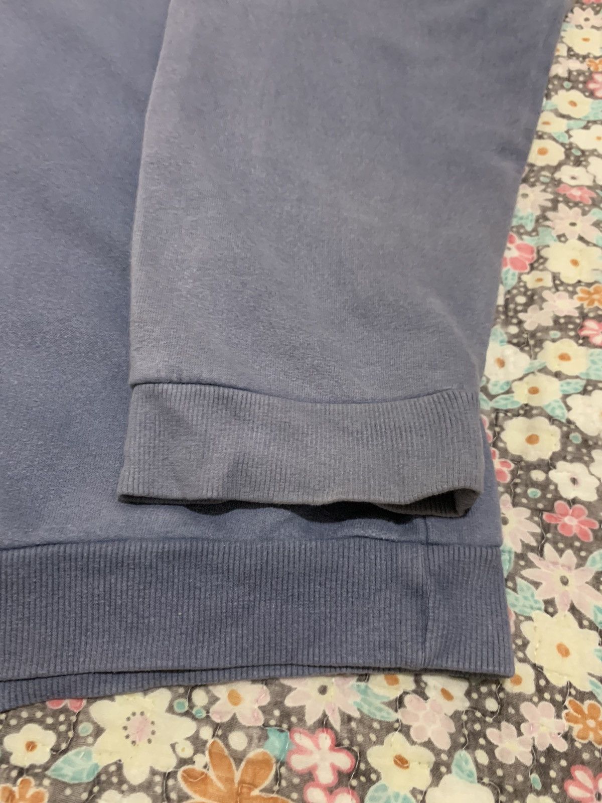 Quiksilver Vintage Quiksilver Silver Edition Sweatshirt Sun faded Size US XL / EU 56 / 4 - 5 Thumbnail