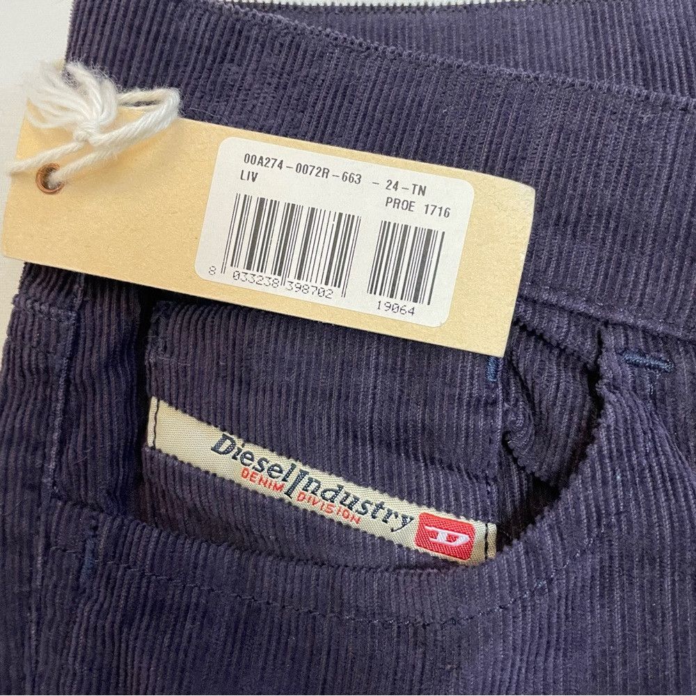 Diesel NWT New Diesel Straight Leg Corduroy Purple Pants Size 24 Size 24" / US 00 / IT 34 - 6 Thumbnail
