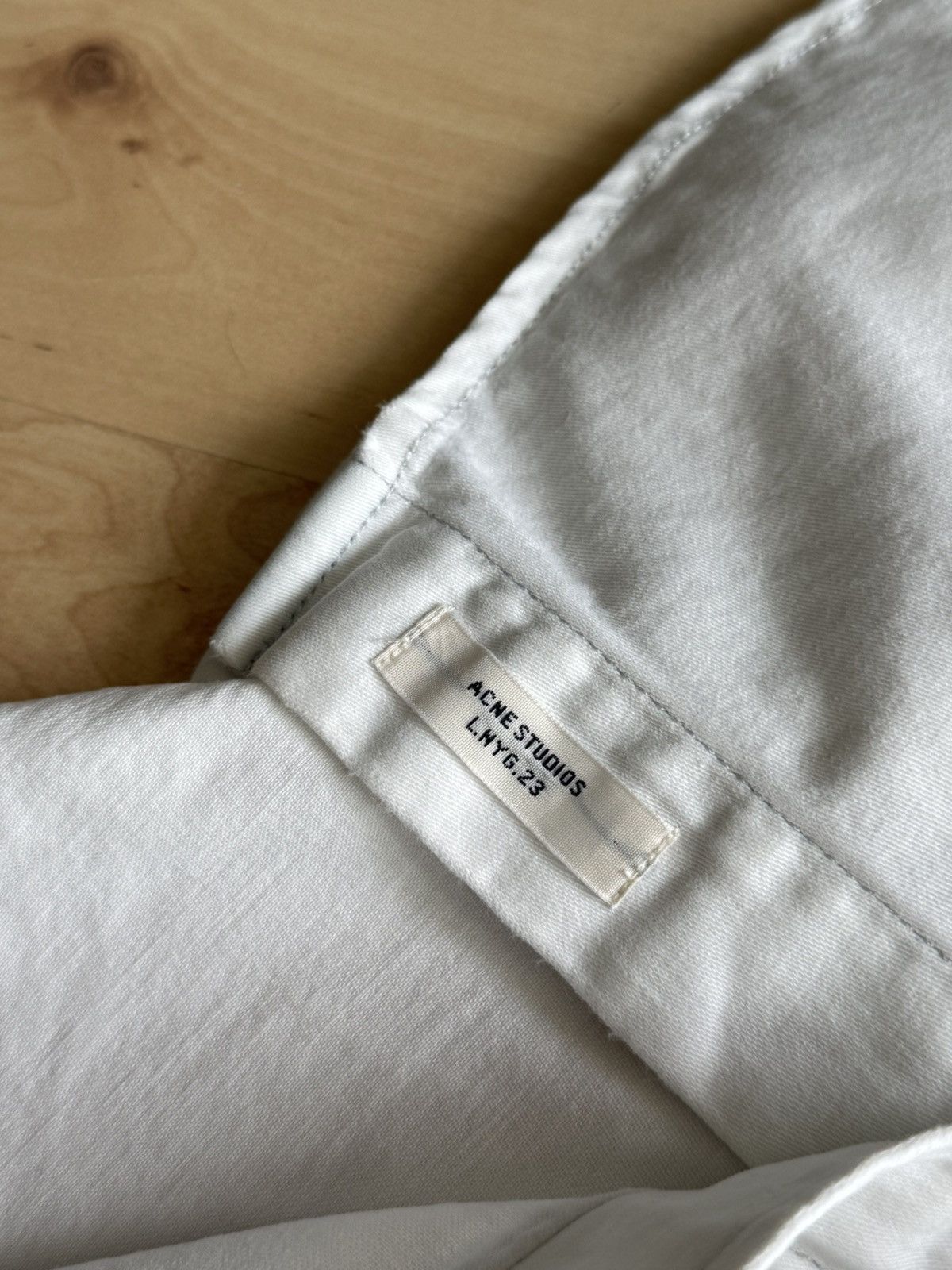 Acne Studios Acne Studios Isherwood den white ls shirt pop classic Size US M / EU 48-50 / 2 - 4 Thumbnail
