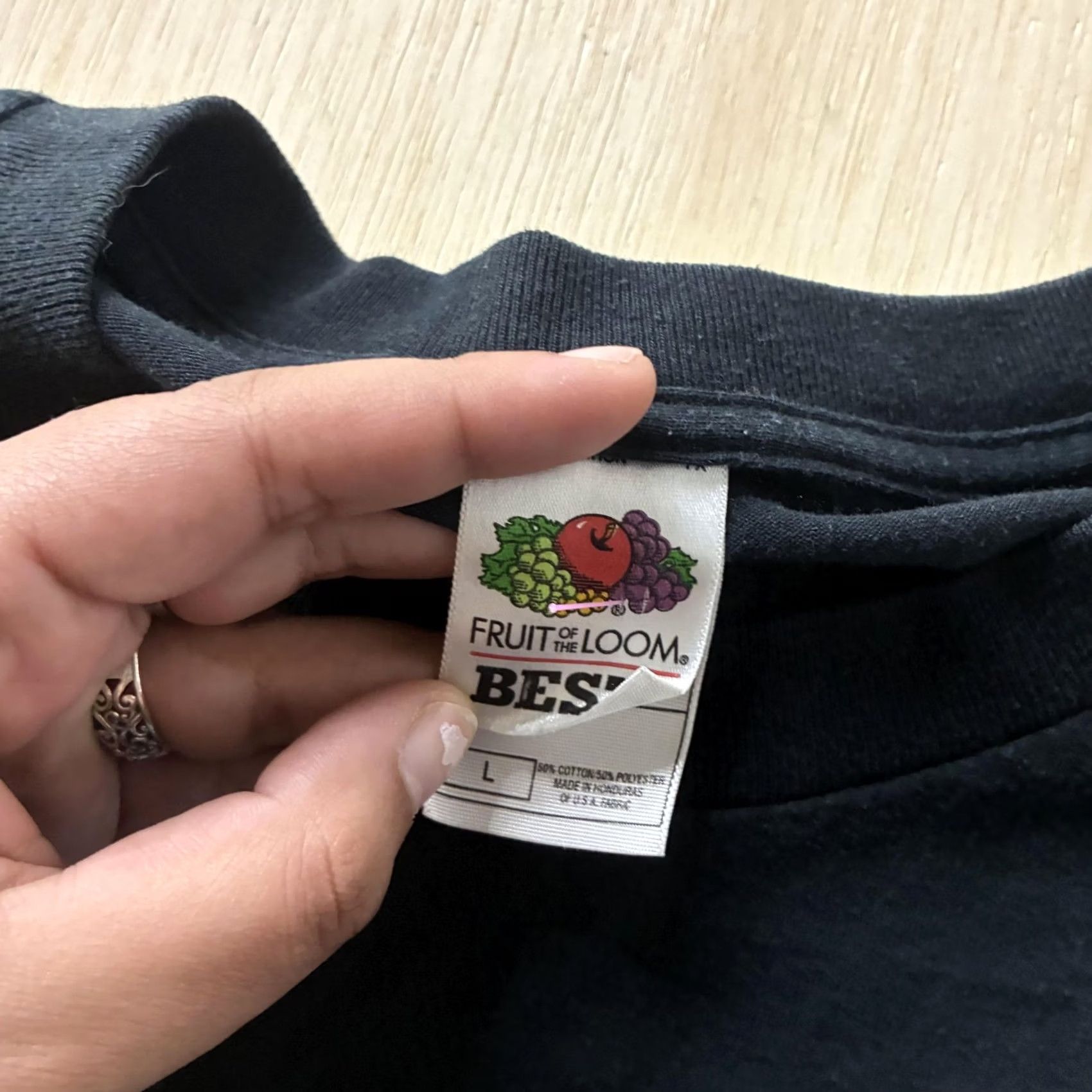 Fruit Of The Loom Vintage Fruit of the Loom Fiddler on the Roof Shirt Mens Large Black Drama Tee Shirt Size US L / EU 52-54 / 3 - 3 Thumbnail