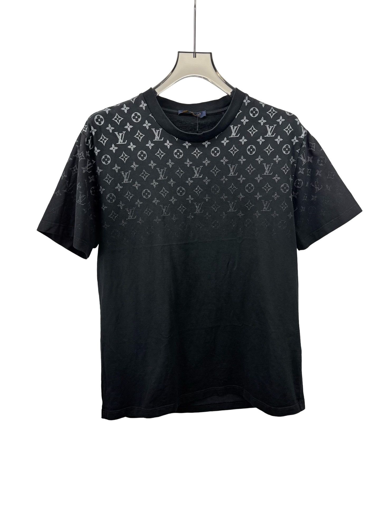 Louis Vuitton Louis Vuitton Monogram Gradient T-Shirt XL Size US XL / EU 56 / 4 - 1 Thumbnail