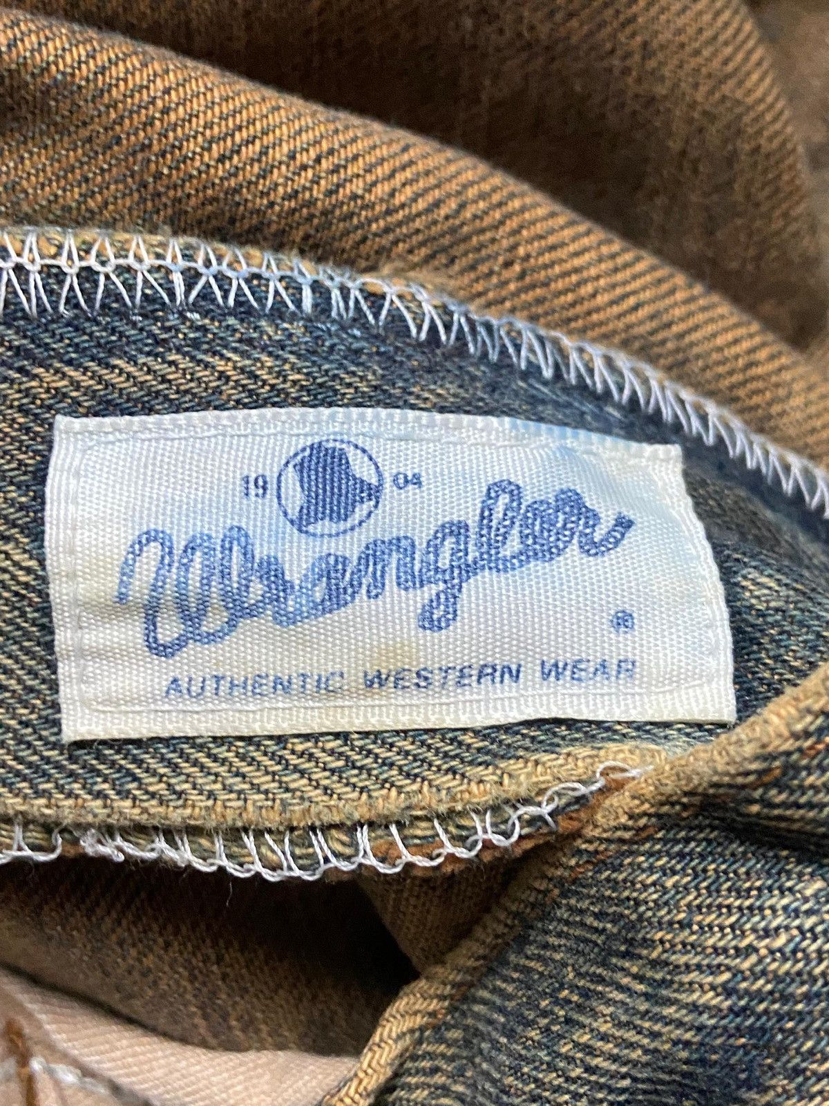 Wrangler Vintage Wrangler 1904 Distressed Ripped Jeans (164) Size US 33 - 6 Thumbnail