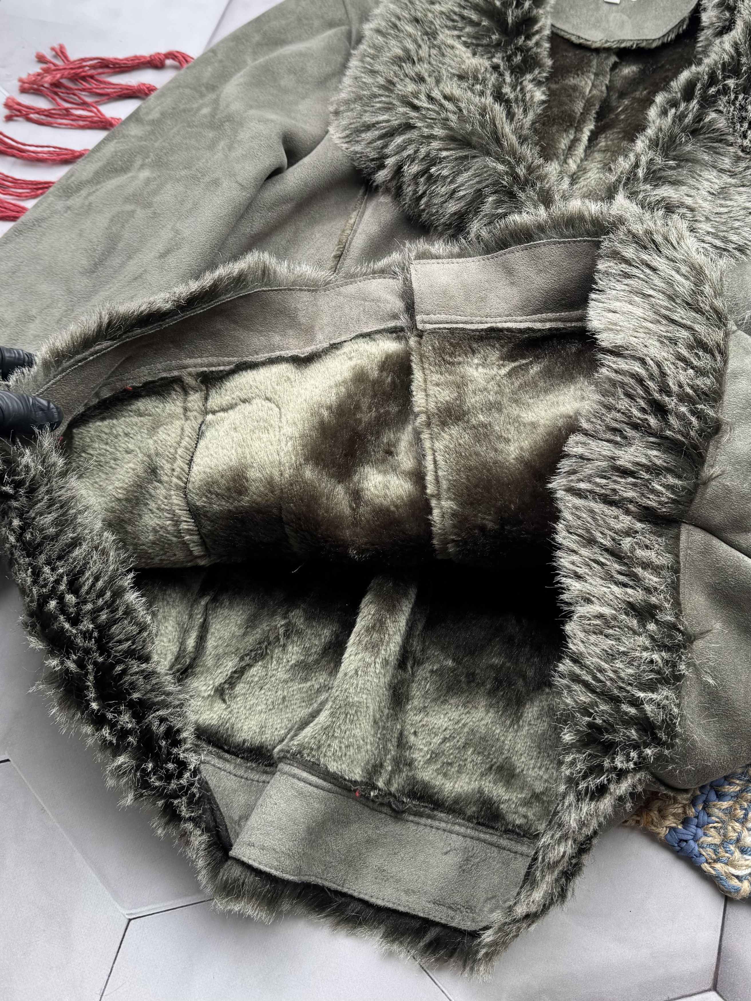 Vintage Vintage Faux Sheepskin Coat (E4) Size L / US 10 / IT 46 - 4 Thumbnail