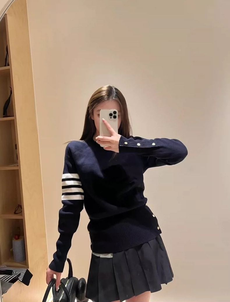 Thom Browne Thom Browne Dark blue four-bar knitted long sleeves 2505-Ne Size M / US 6-8 / IT 42-44 - 8 Thumbnail