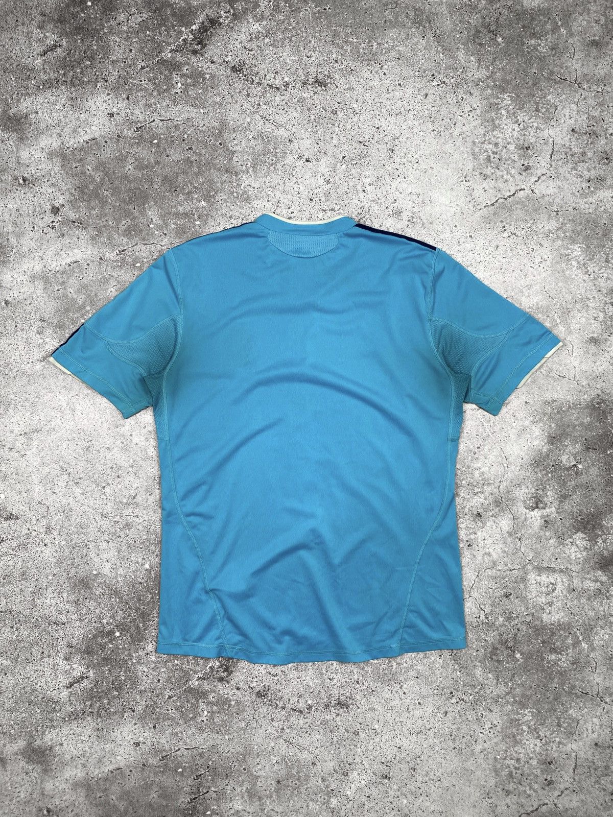 Adidas × Vintage Vintage Olympique Marseille FC Retro Soccer Jersey 2010/2011 Size US L / EU 52-54 / 3 - 3 Thumbnail