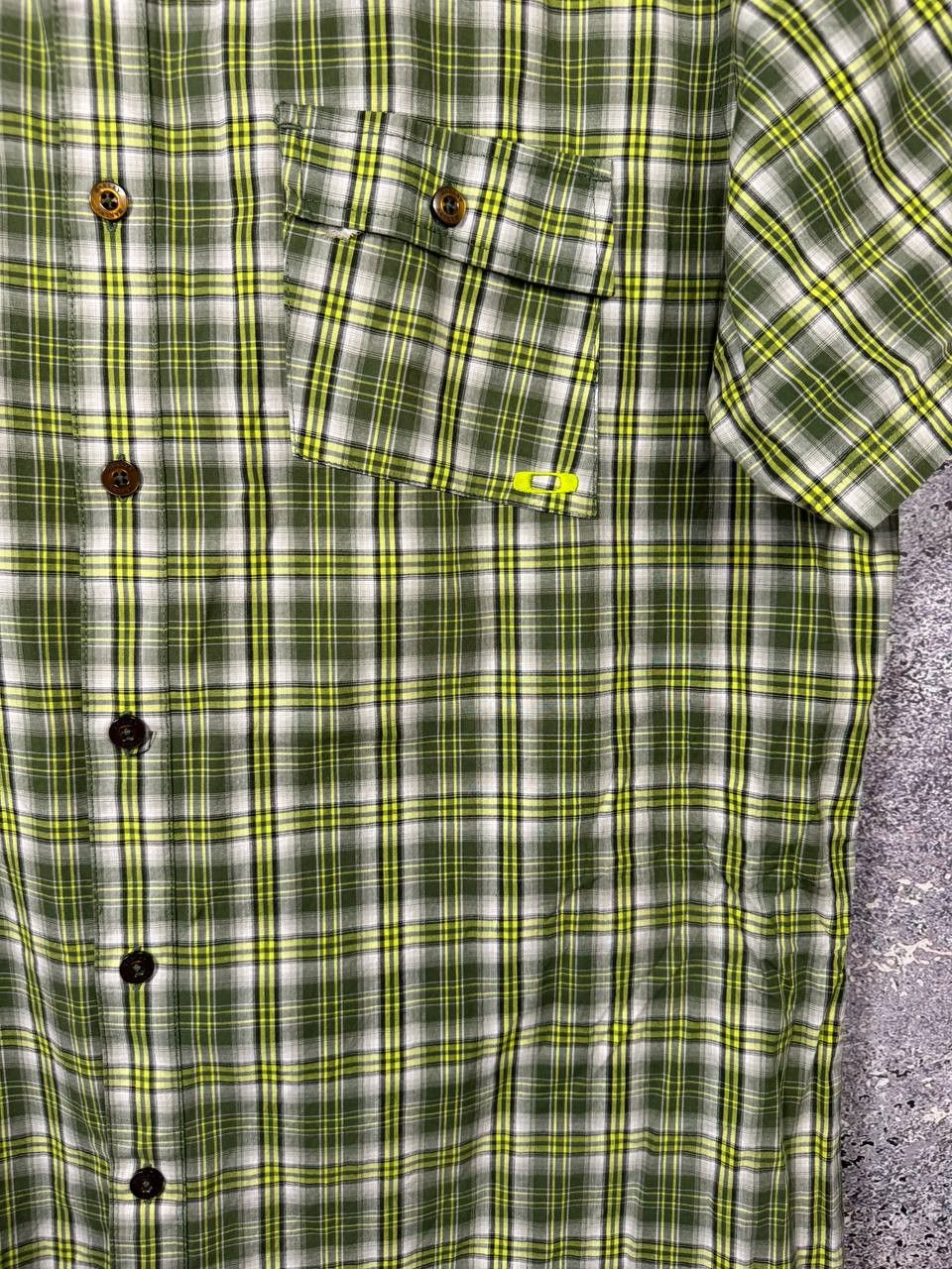 Oakley Vintage Oakley Plaid Check Green Shirt Button XL Size Size US XL / EU 56 / 4 - 6 Thumbnail