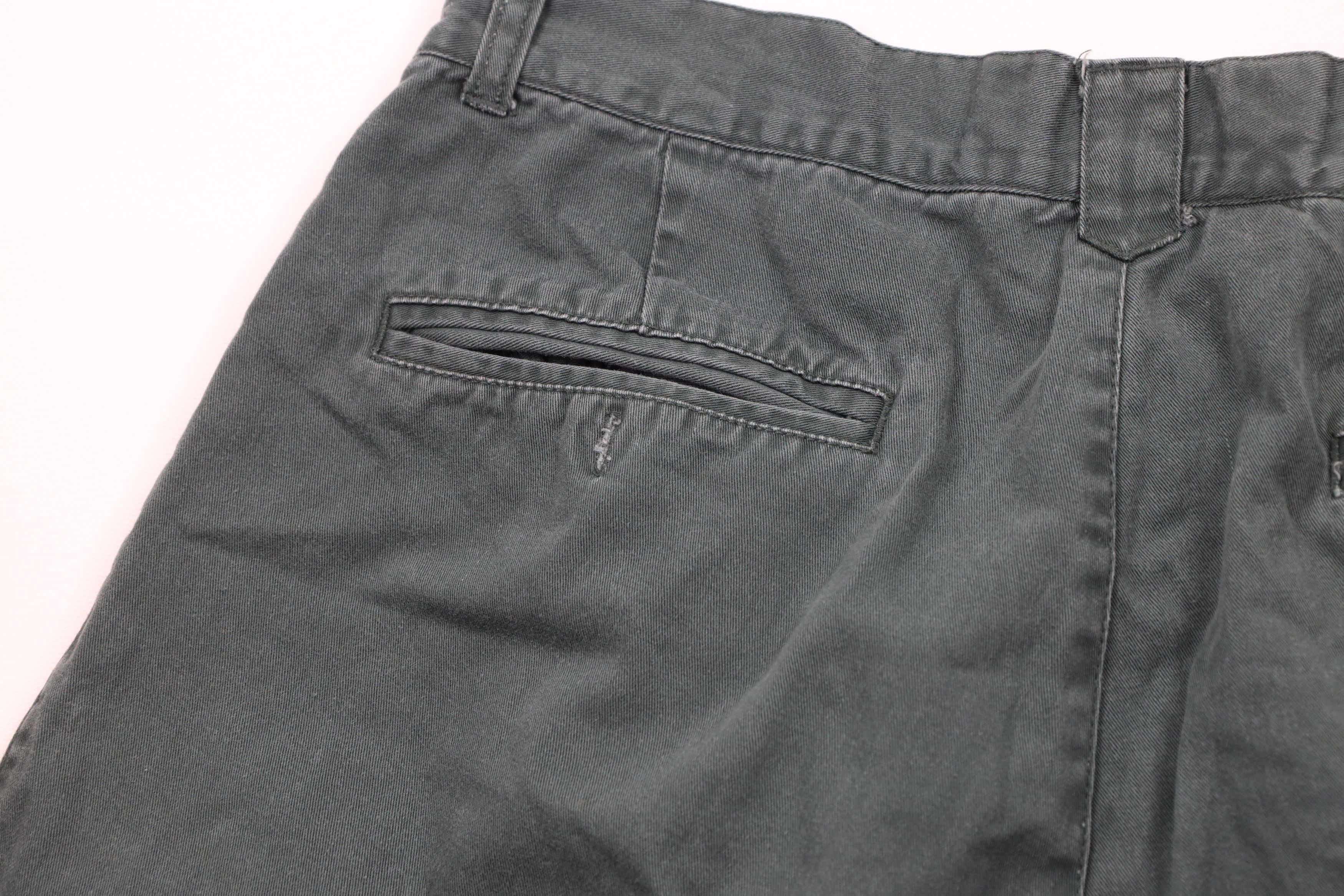 Vintage Vintage 90s Streetwear Above Knee Chino Shorts Green Cotton Size US 32 / EU 48 - 10 Thumbnail