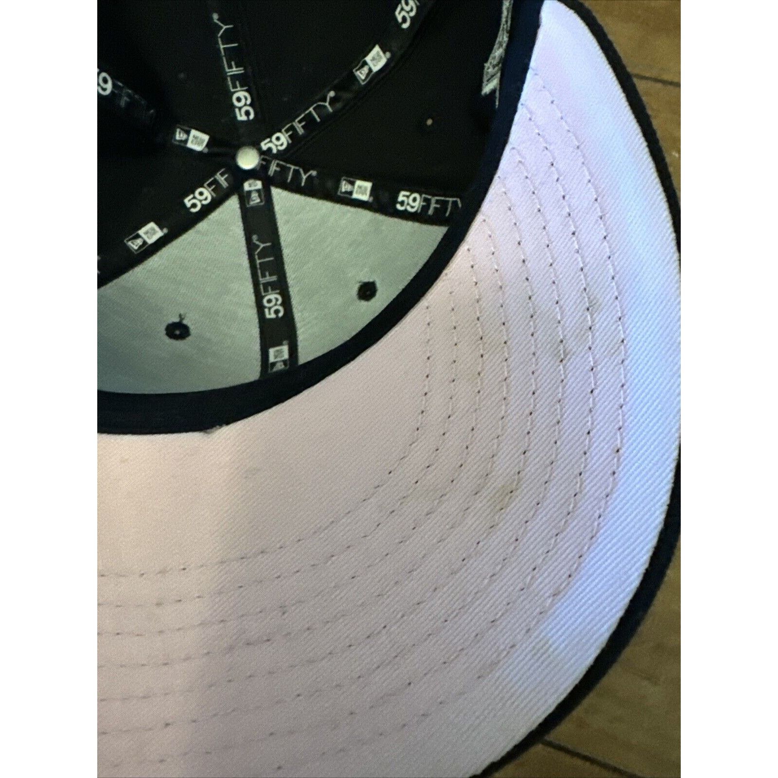 MLB × New Era Arizona Diamond Backs New Era Fitted Black Pink Brim 7 7/8 Size ONE SIZE - 9 Thumbnail