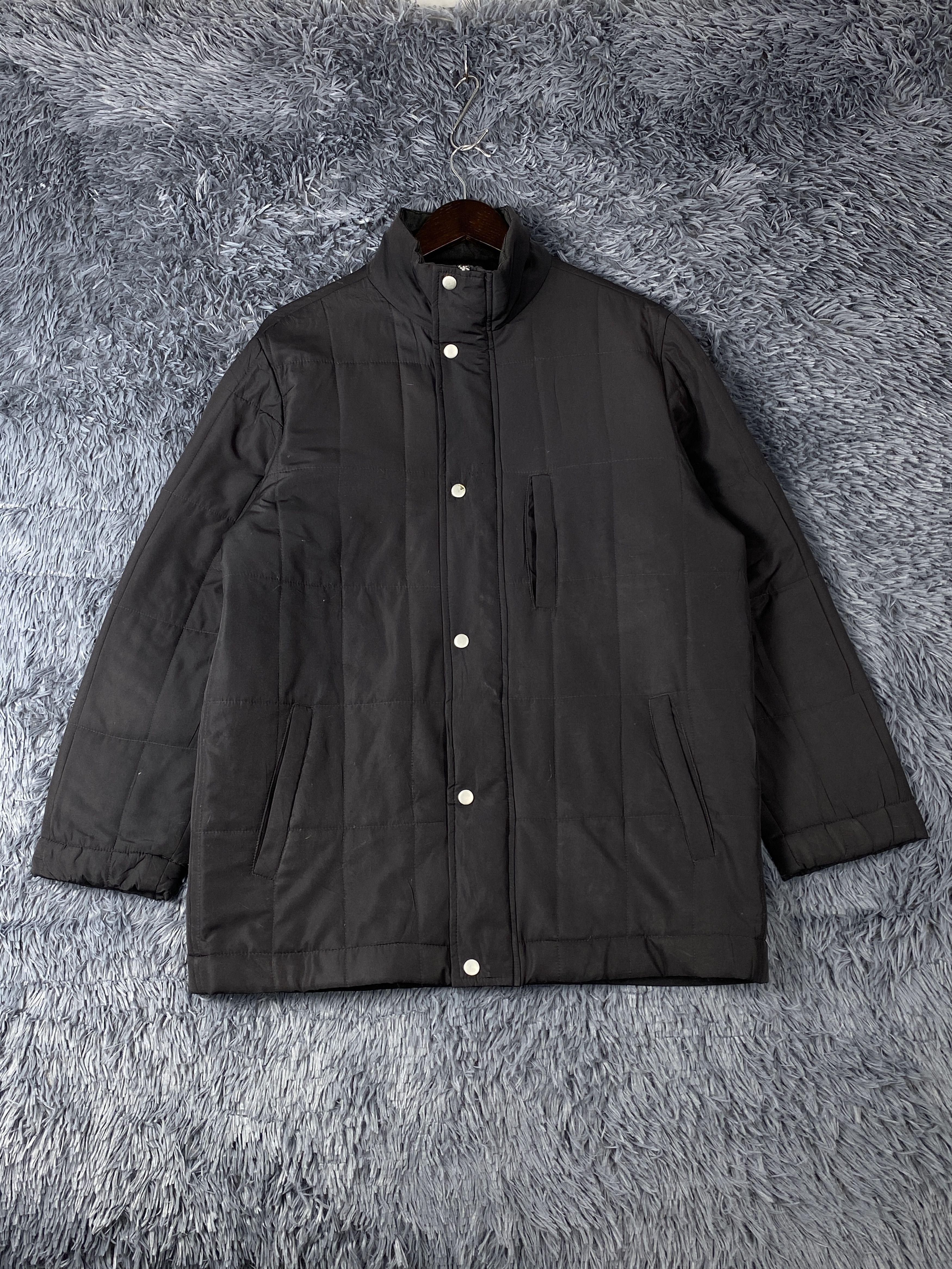 image of Vintage Guy Laroche Down Jacket in Black, Men's (Size Small)