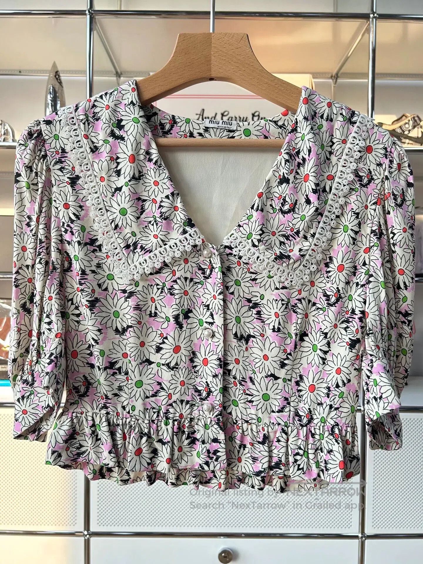 Miu Miu Miu Miu Floral V-Neck Lace Trim Blouse. Size S / US 4 / IT 40 - 1 Thumbnail