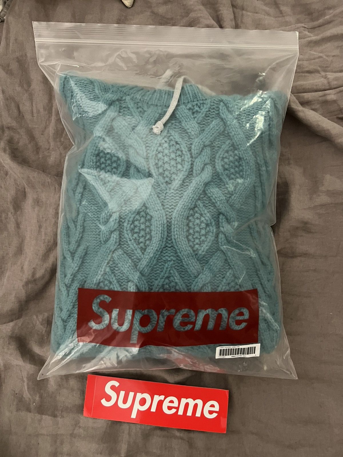 Supreme Size Small Supreme Cable Hooded Sweater Teal Size US S / EU 44-46 / 1 - 2 Thumbnail