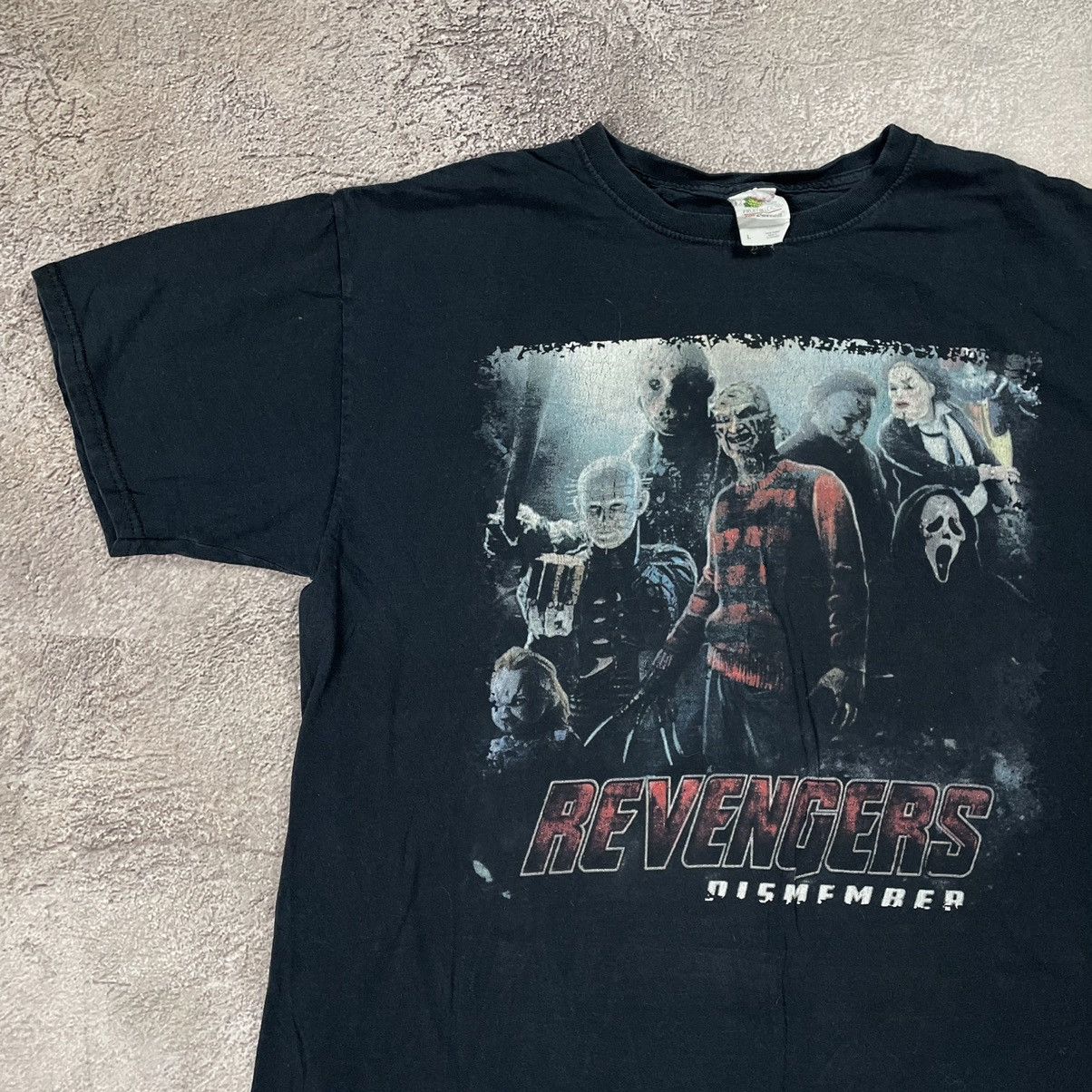 Vintage Vintage Y2K Revengers Graphic Tee Horror Streetwear Faded L Size US L / EU 52-54 / 3 - 3 Thumbnail