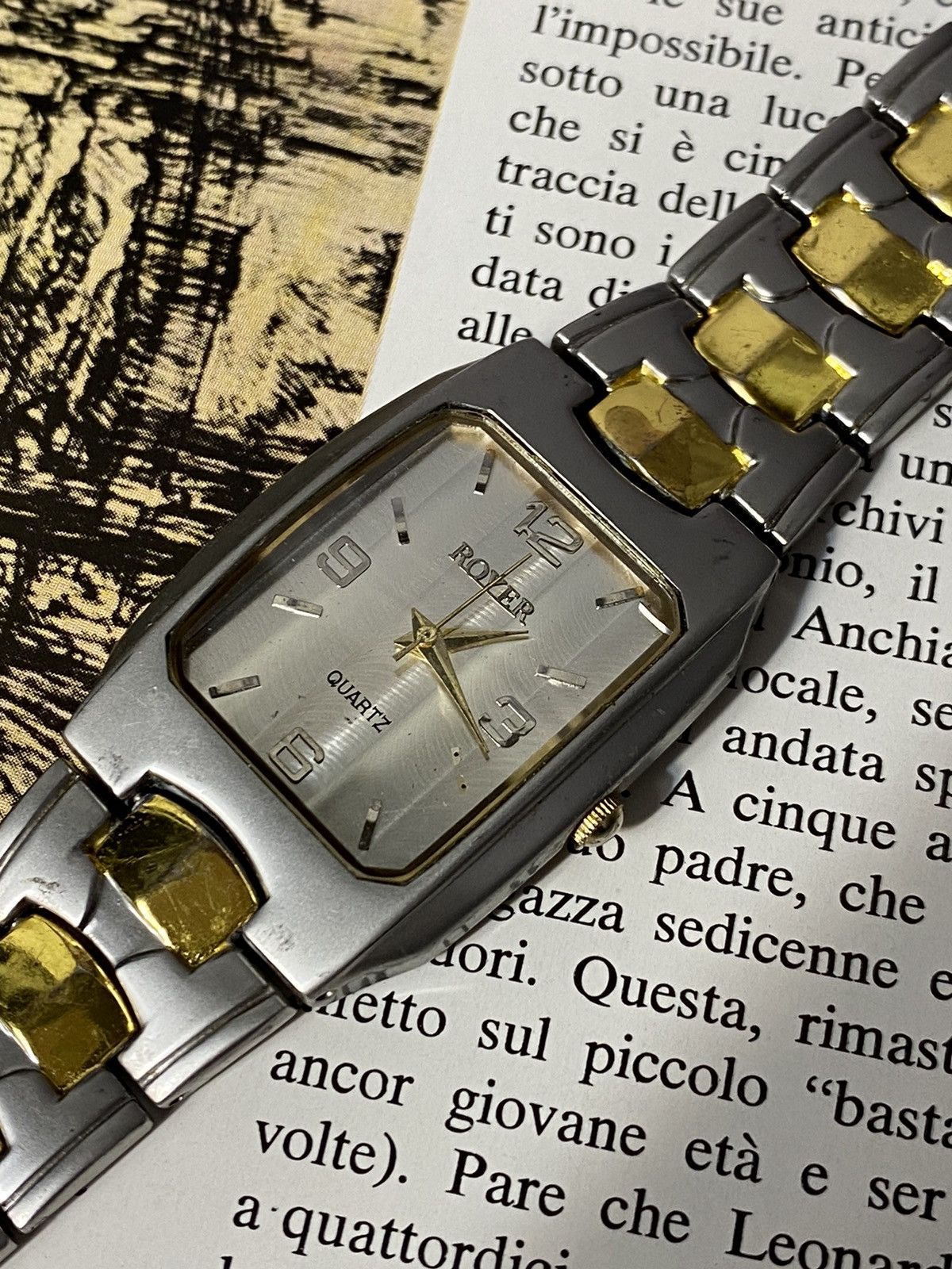 Jewelry Futuristic Quartz Men's Watch Stylish Design Size ONE SIZE - 2 Thumbnail