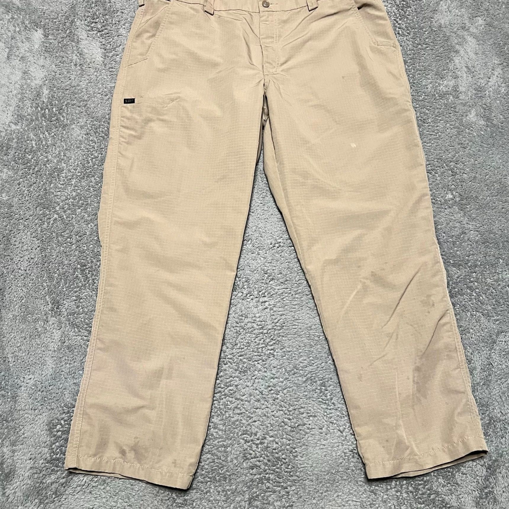 Vintage 5.11 Tactical Pants Mens 40 x30 Tan Fast Tac Urban 74461 Utility Ripstop Chino Inseam 29 in Mens Brown 40 Regular Size US 40 / EU 56 - 2 Thumbnail