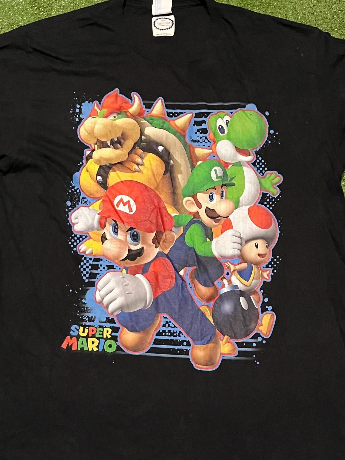 Nintendo Super Mario Characters Graphic T-Shirt Black Size Large Size ONE SIZE - 3 Thumbnail
