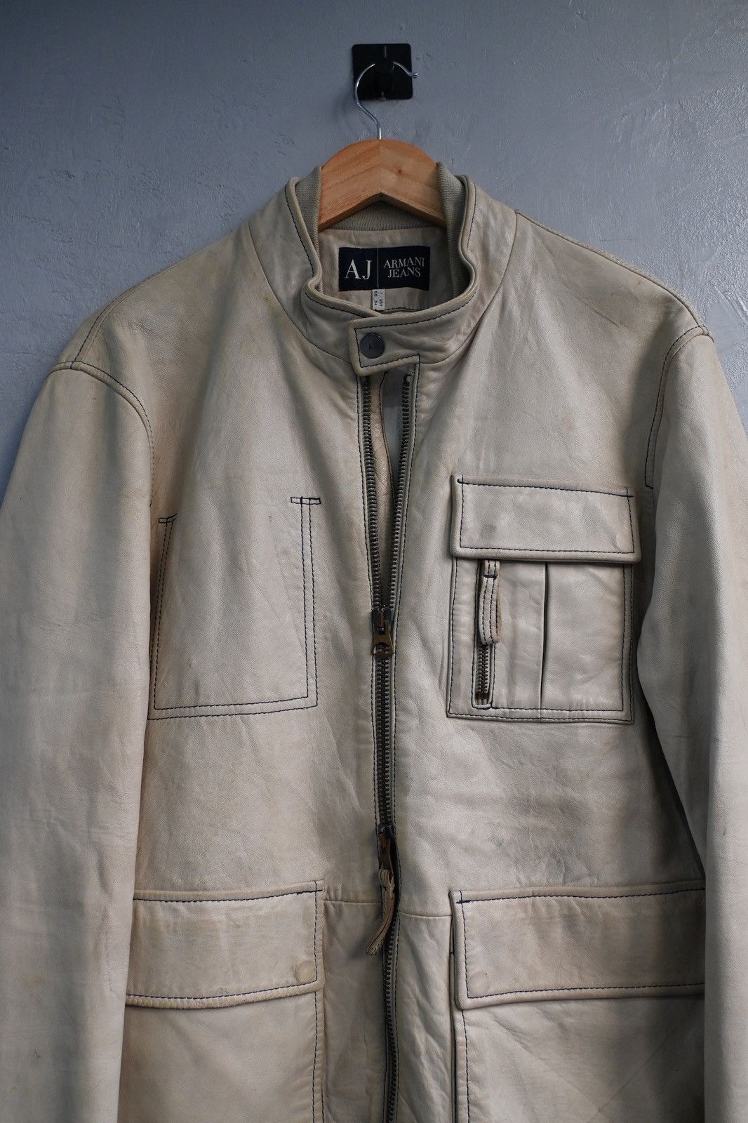 Emporio Armani Emporio Armani 2000’s natural distressed lamb leather jacket Size US M / EU 48-50 / 2 - 7 Thumbnail
