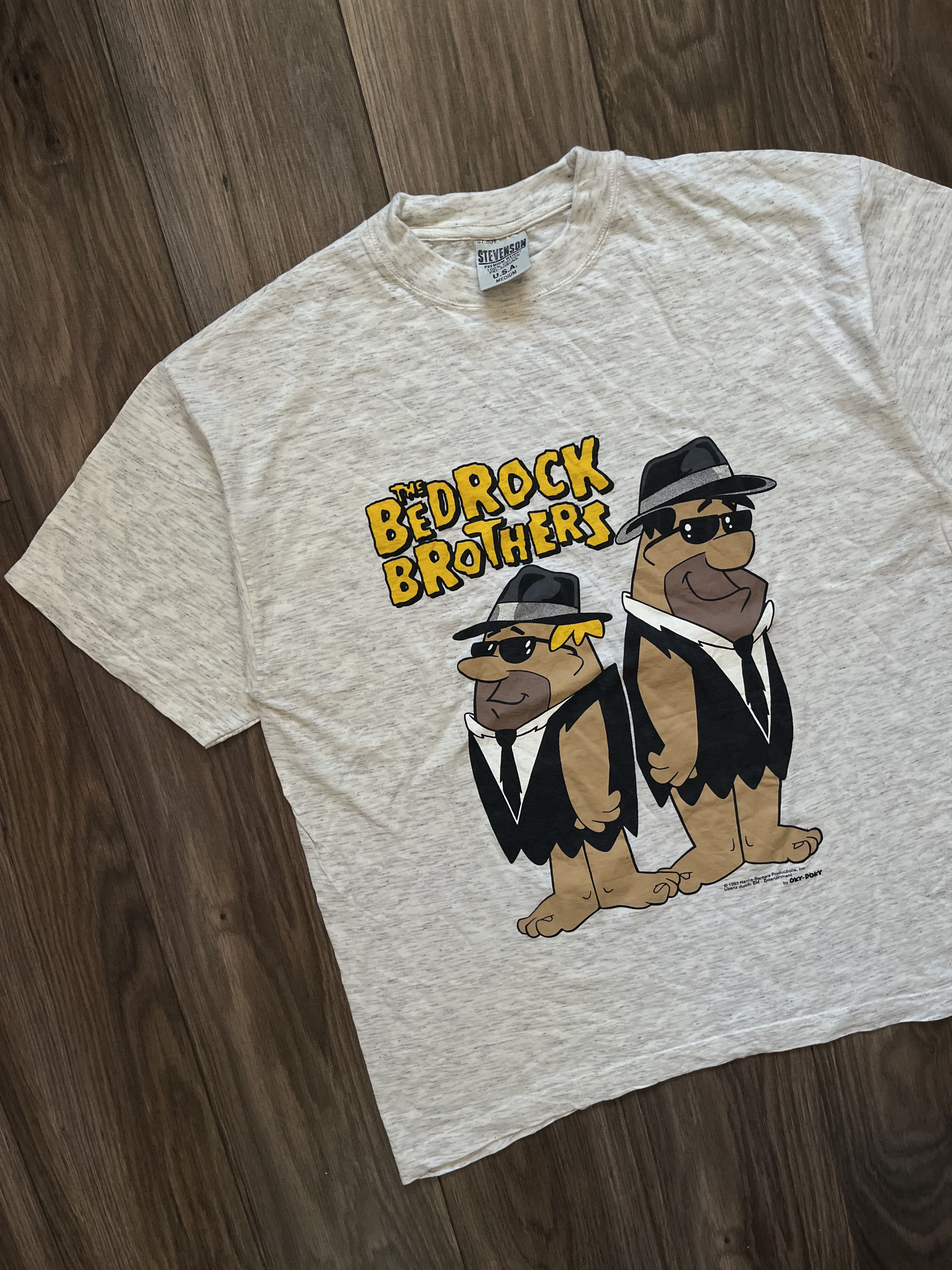 Vintage Vintage 1993 The Flinstones Bedrock Brothers T-shirts Size US M / EU 48-50 / 2 - 3 Thumbnail