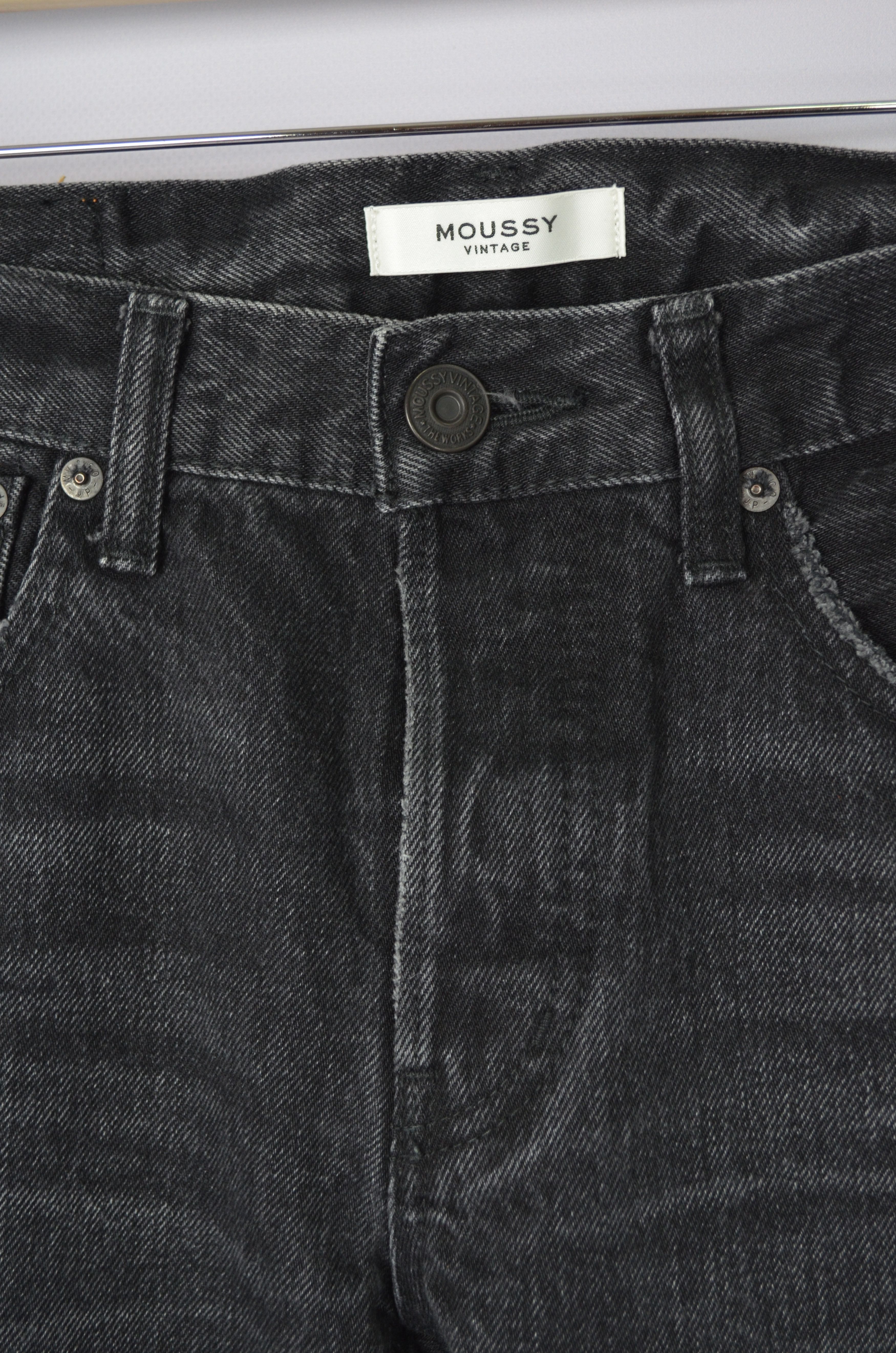 Designer × MOUSSY MOUSSY VINTAGE Staley Tapered Ankle Jeans Black Size 26 $350 Size 26" / US 2 / IT 38 - 7 Thumbnail